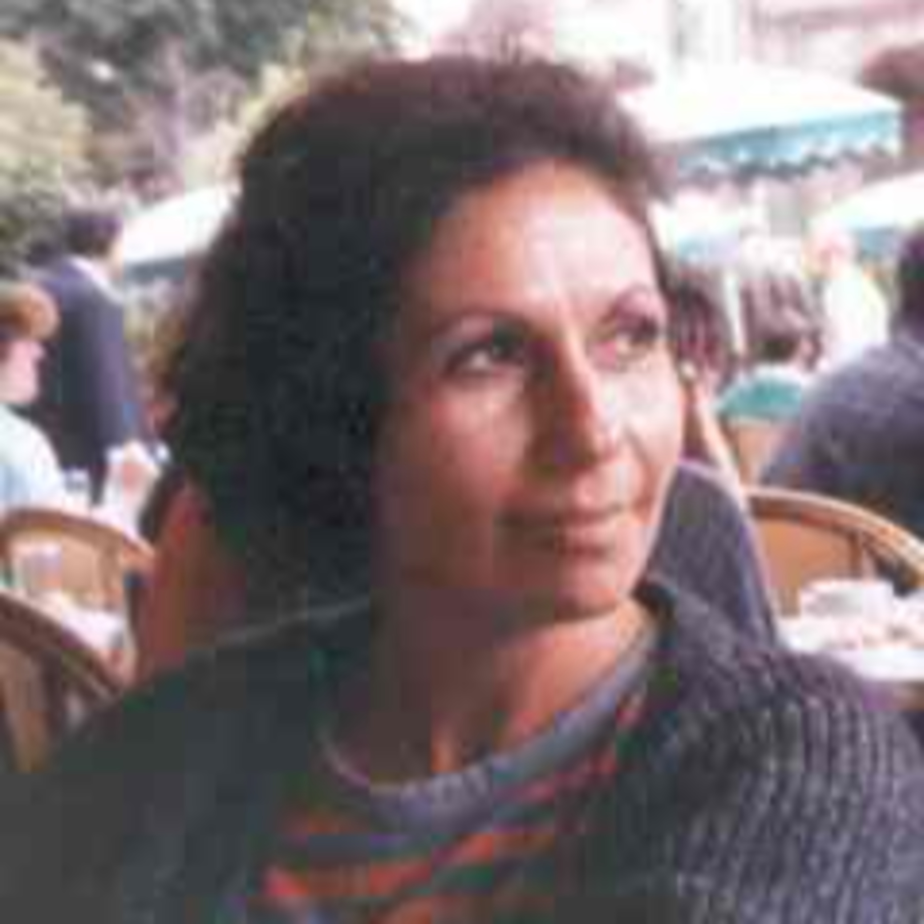 Shamlu, Maryam