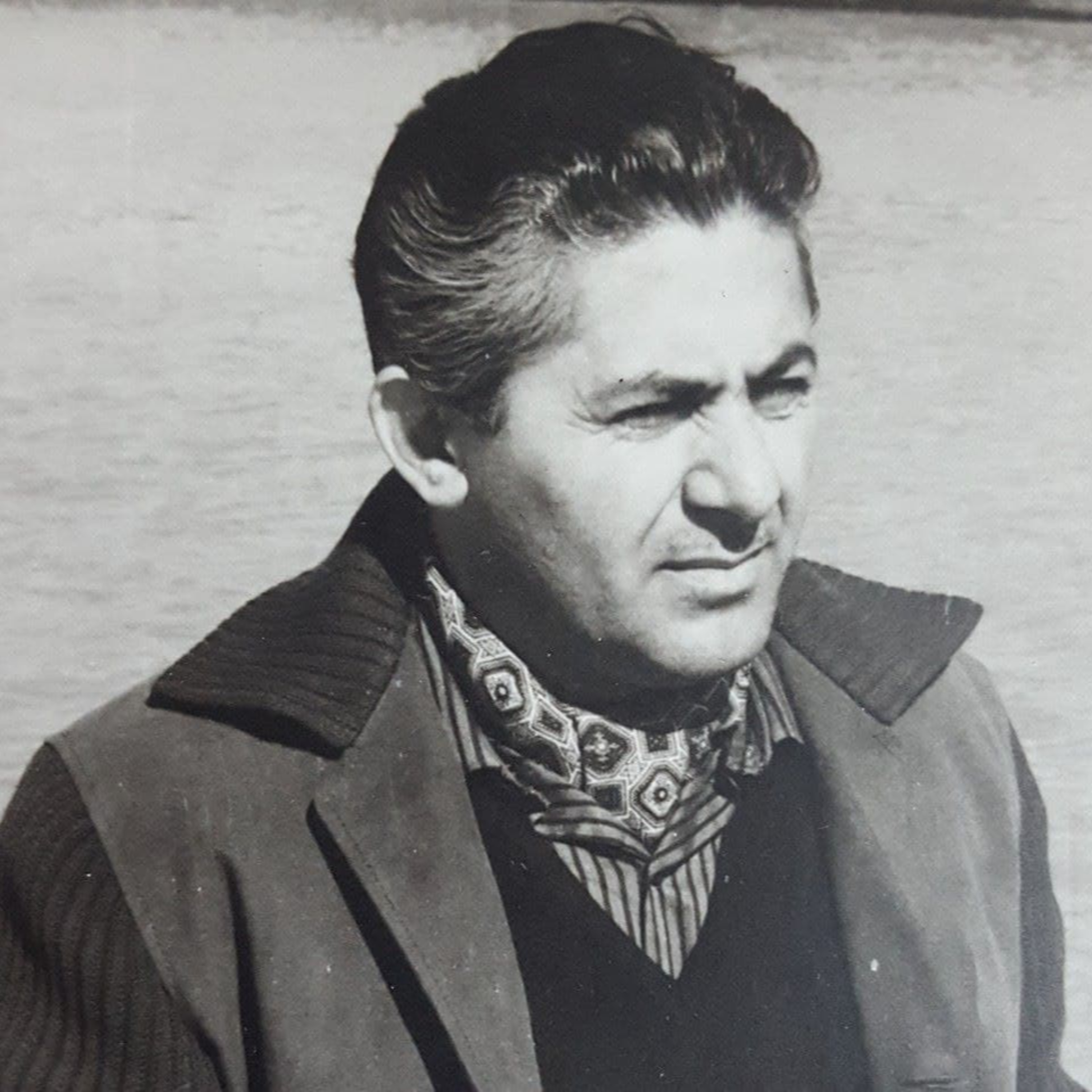 Pejman, Colonel Isa