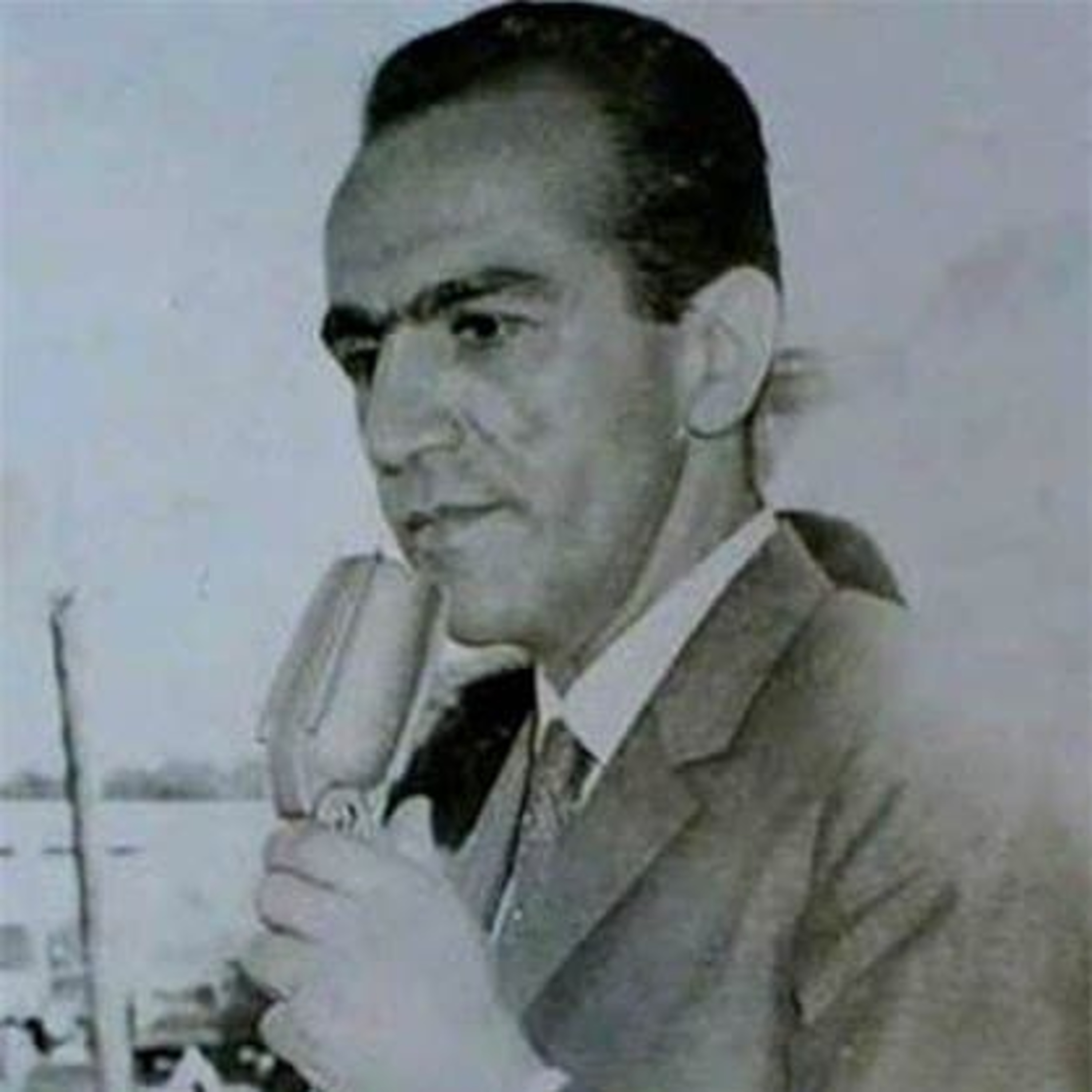 Rambod, Holaku