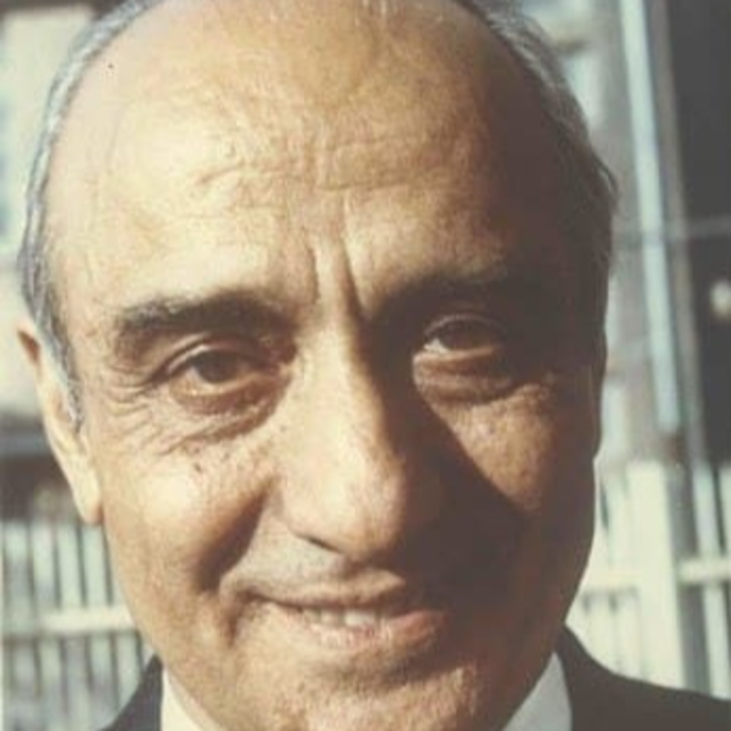 Mesbahzadeh, Mostafa