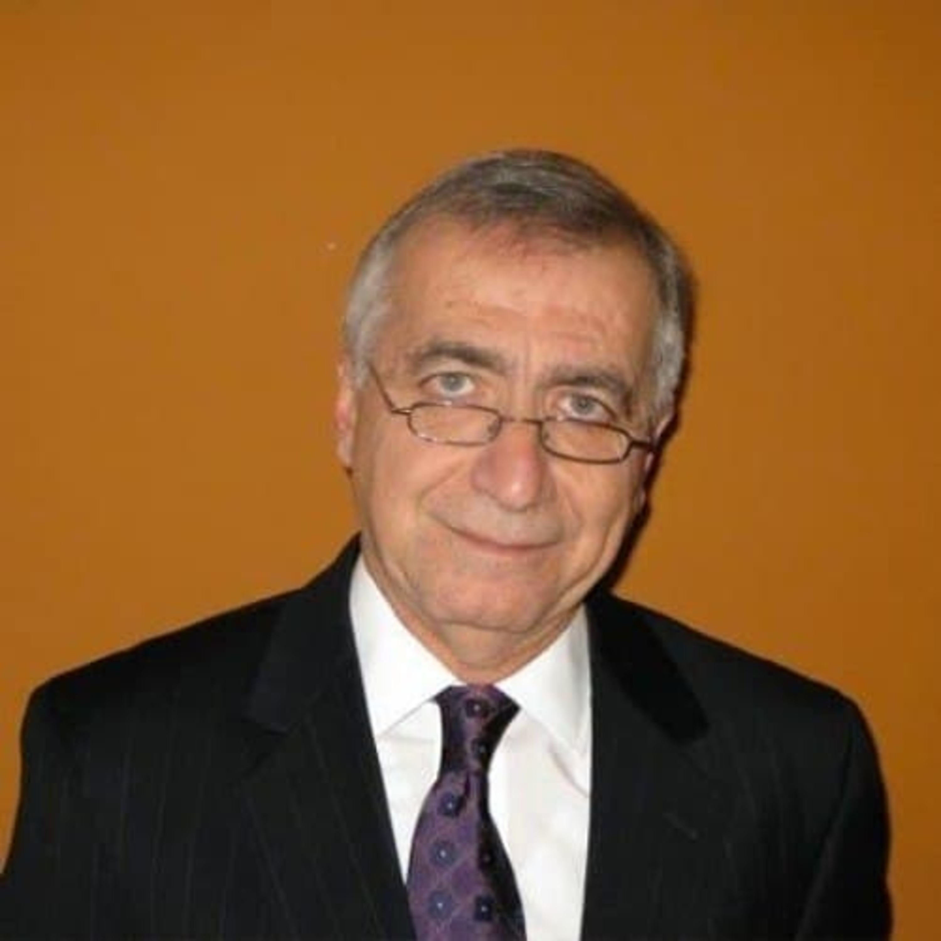 Oskui, Nader