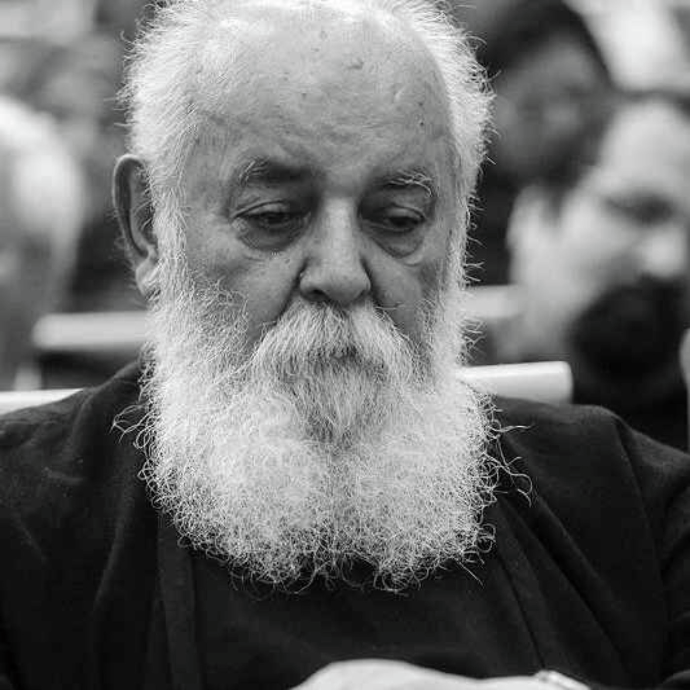 امشب به قصه ی دل من گوش میکنی