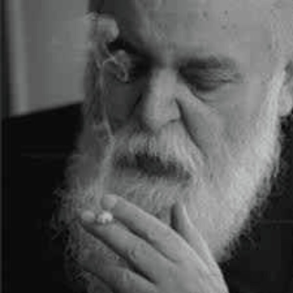 هزار عمر دگر باید انتظار کشید
