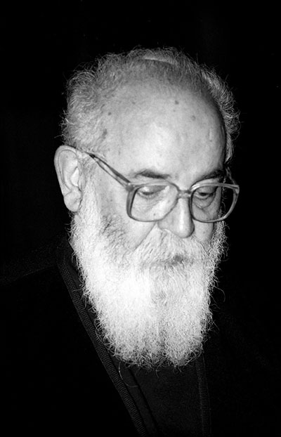 این ۶ دکلمه ی هوشنگ ابتهاج را گوش دهید
