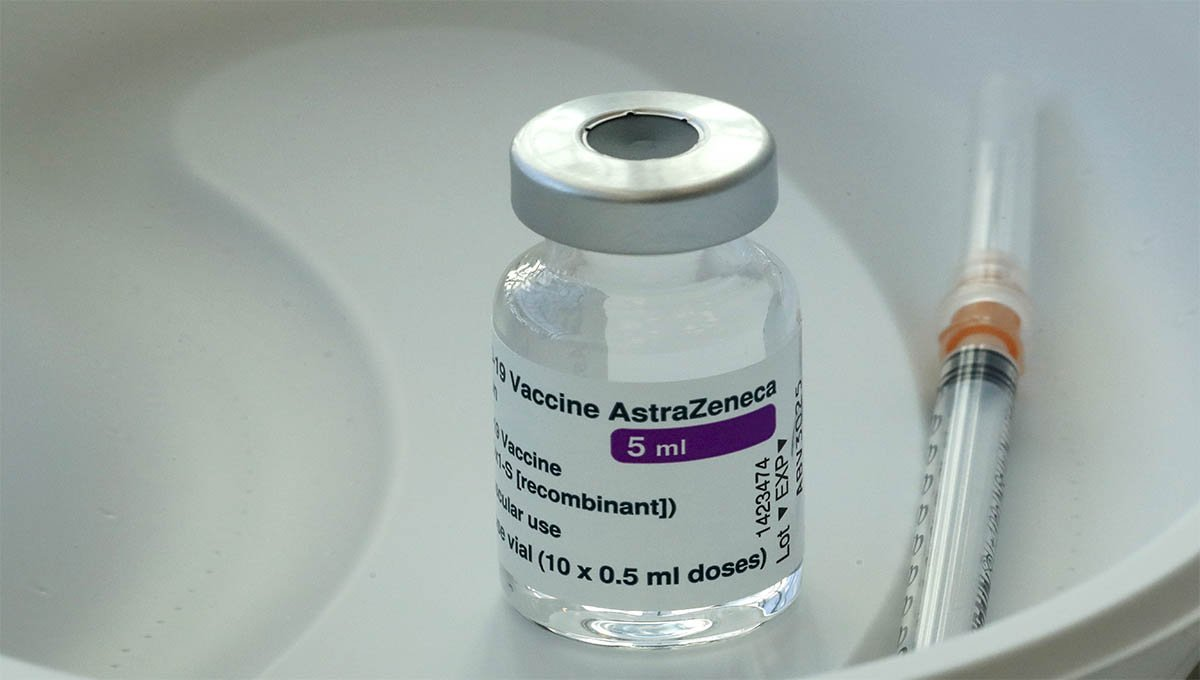 ¿Qué pasa con la vacuna de AstraZeneca?