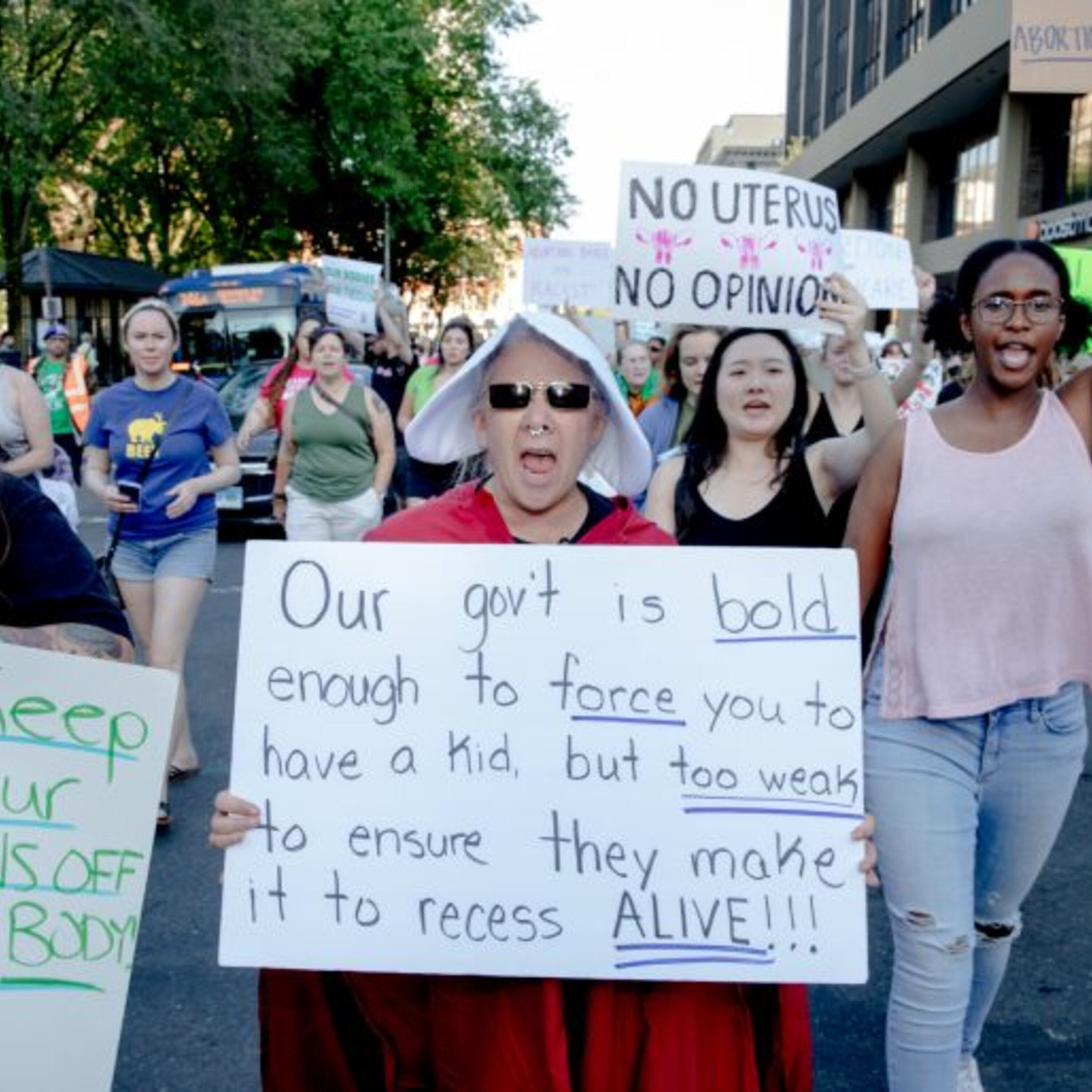 Where the fall of Roe v. Wade leaves safe harbor states like Connecticut