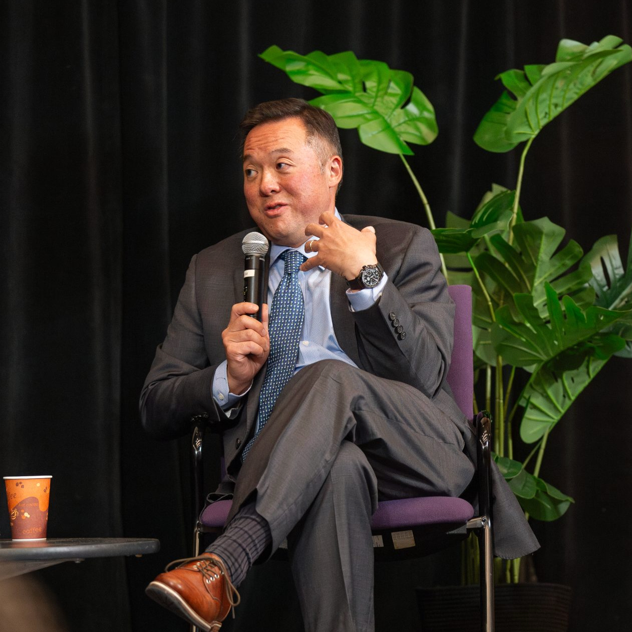 Steady Habits Presents: In the Room with AG William Tong