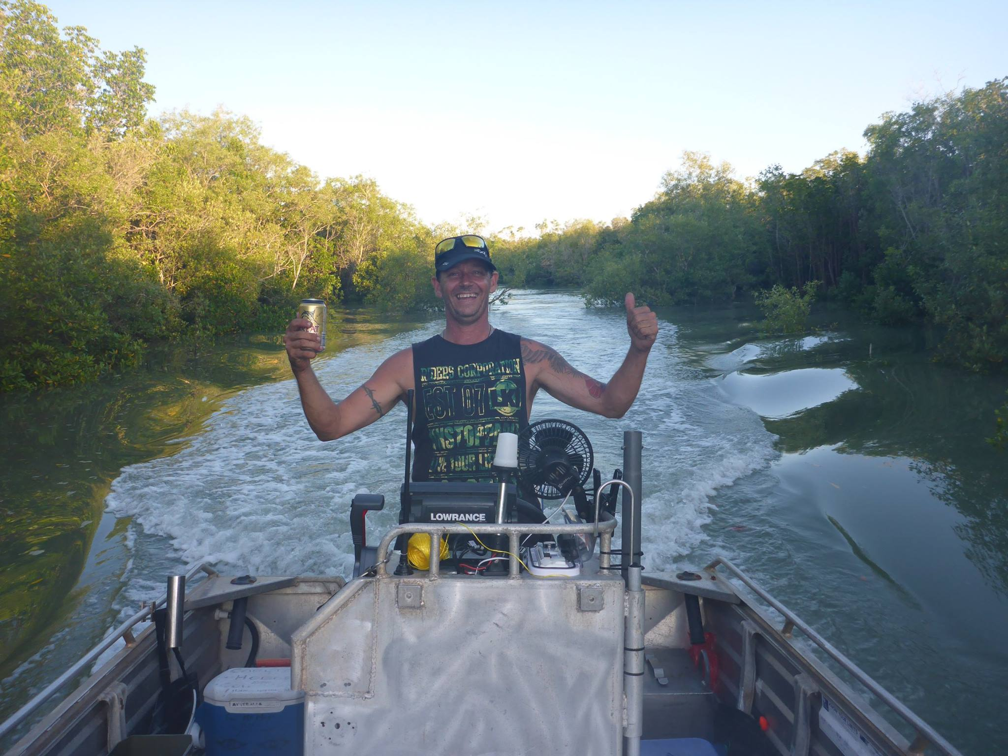 LEIGH MAJOR - CATCHING CRABS