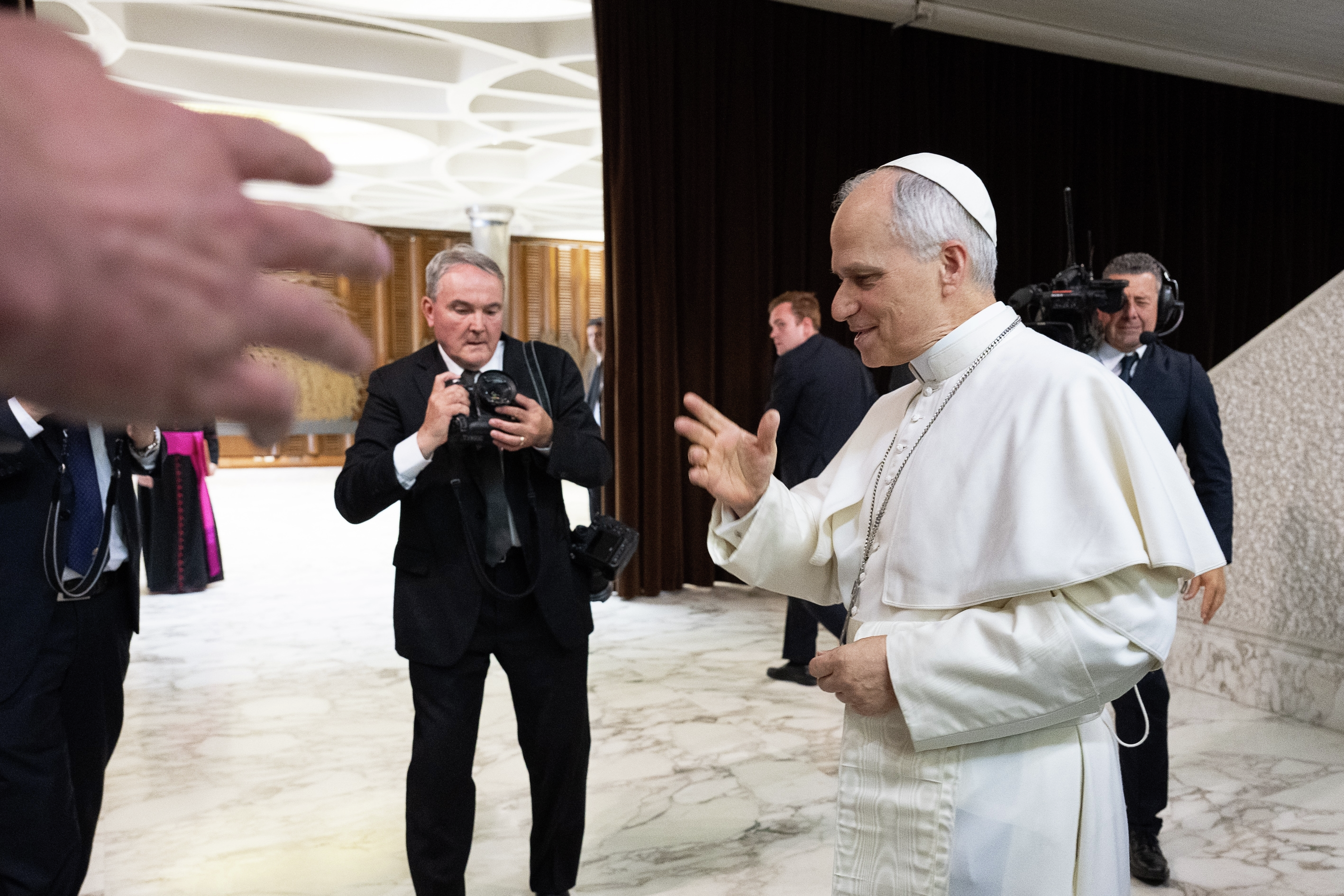 Why Did VP Vance Not Kiss Pope Leo's Ring? (The Patrick Madrid Show)