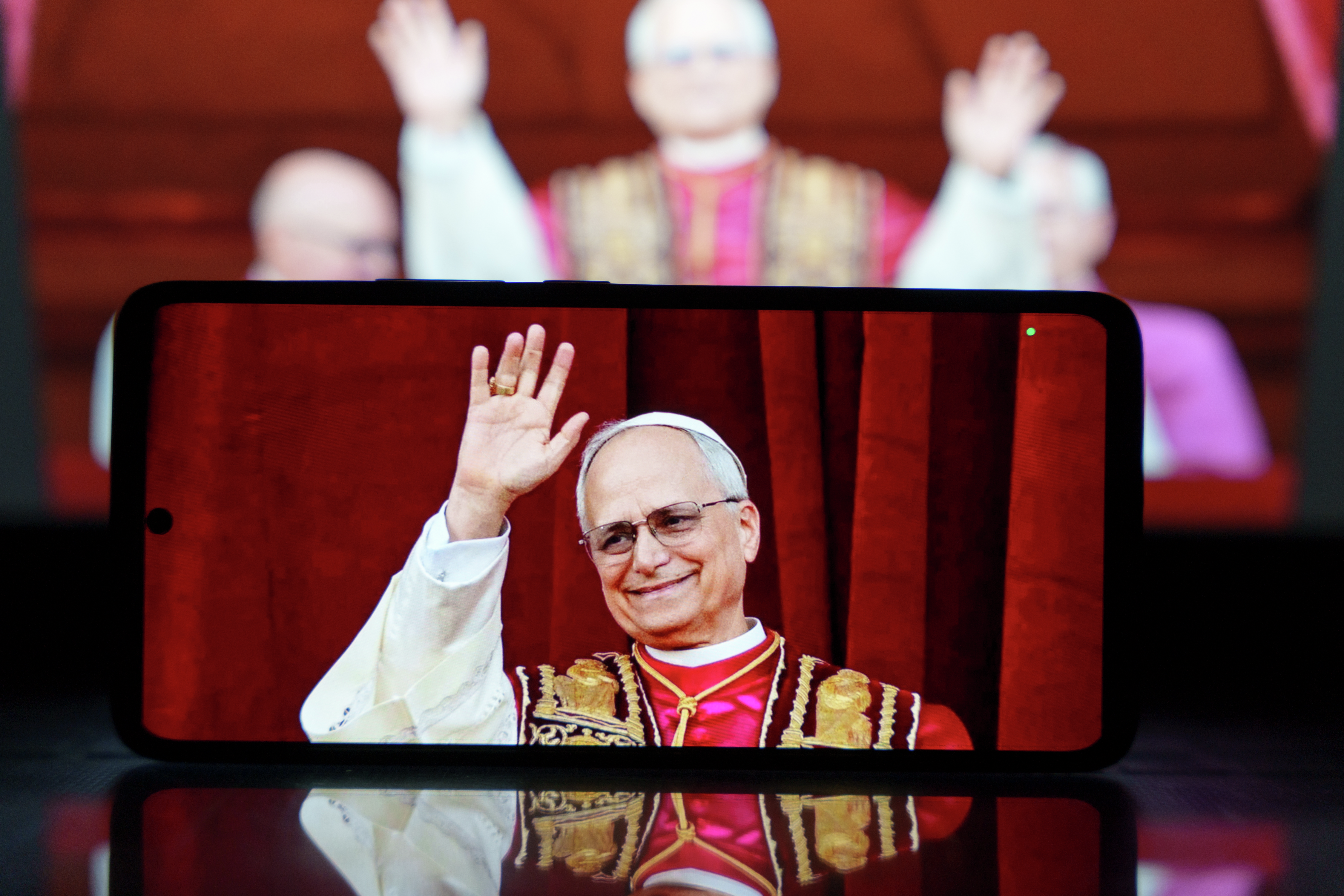 An AI Hoax That Tried to Mimic Pope Leo (The Patrick Madrid Show)