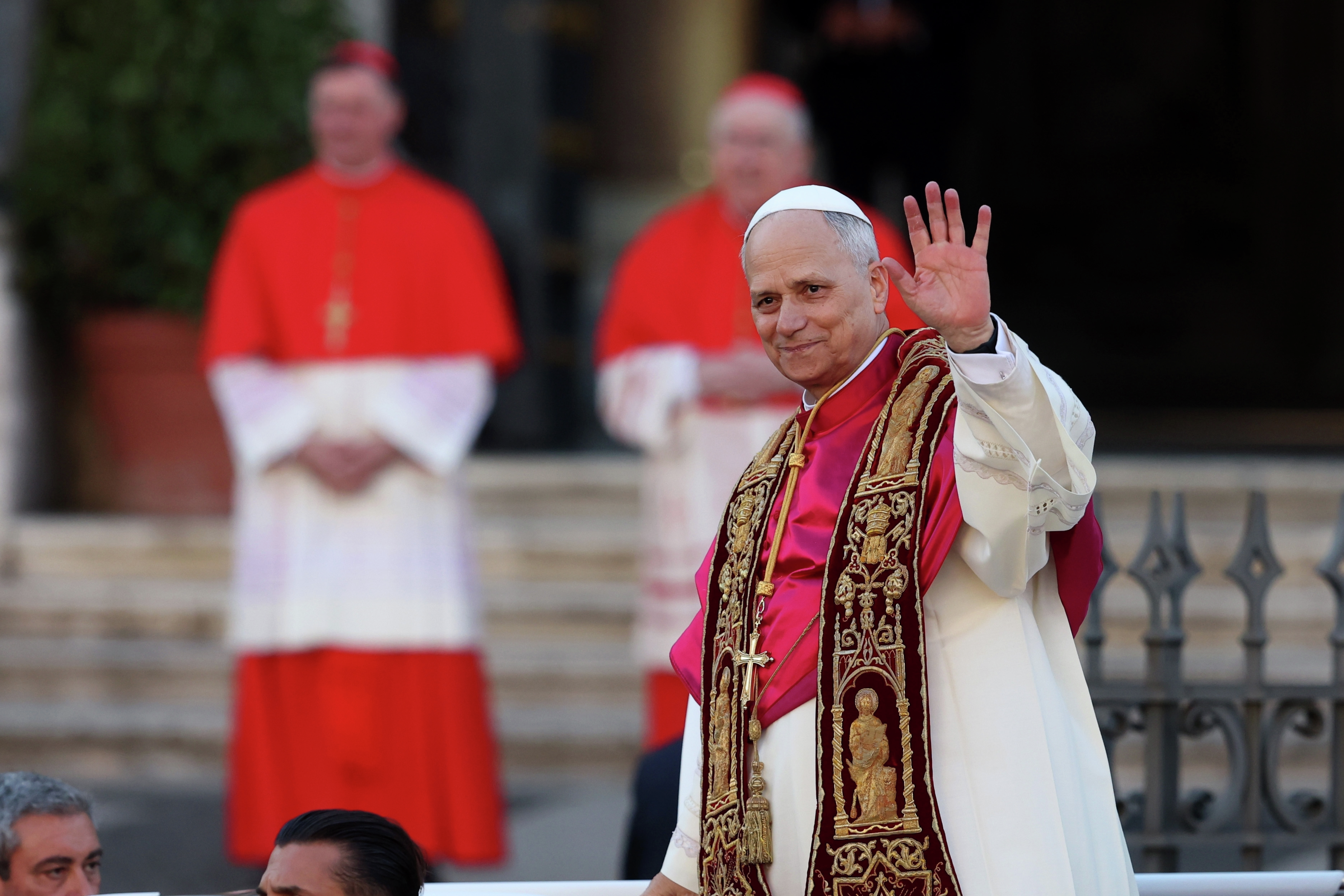 Pope Leo Receives an Eagles Super Bowl Cap and a Pizza (Morning Air)