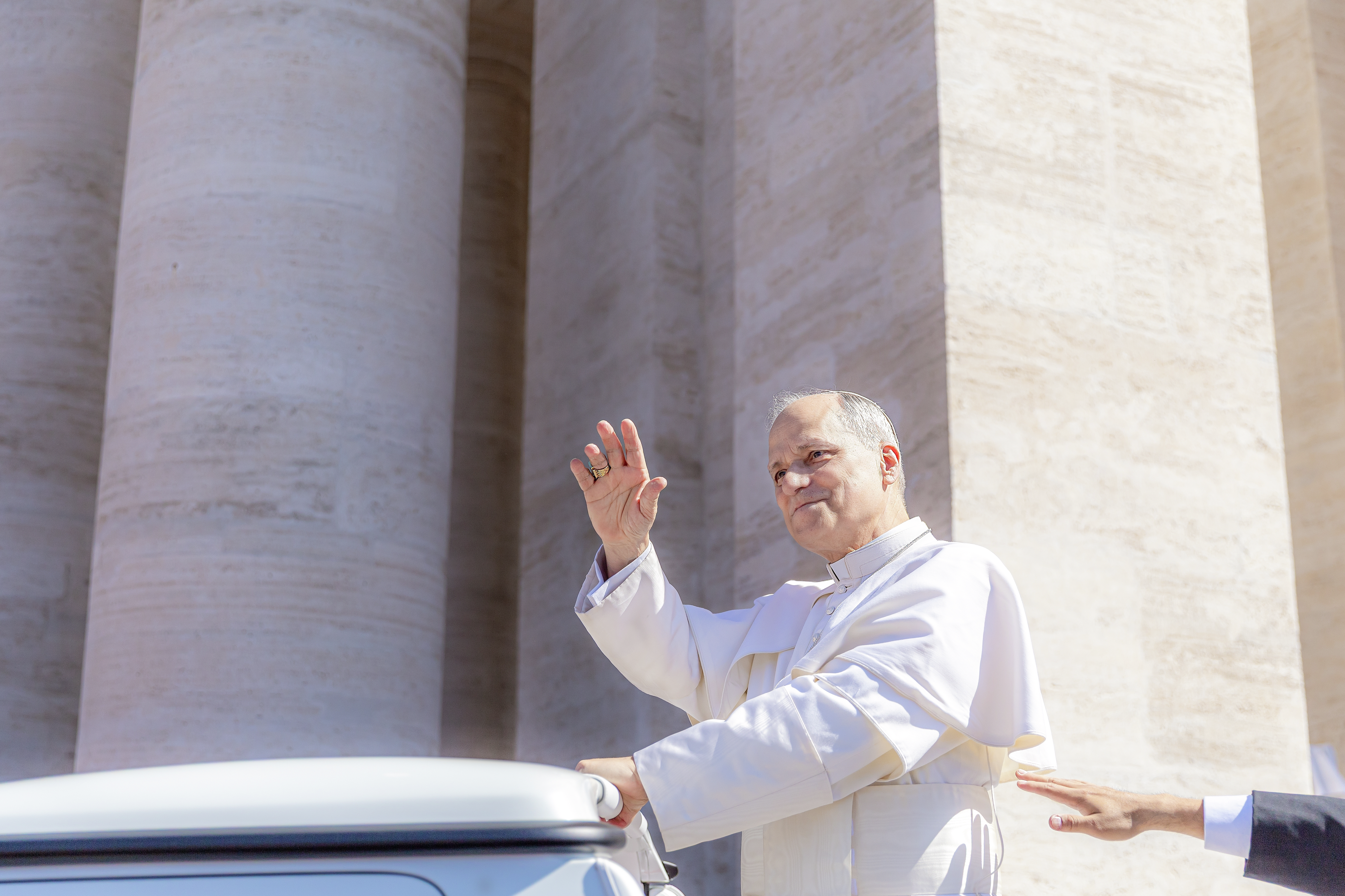 Pope Leo Makes Surprise Appearance at the Jubilee of Youth (The Patrick Madrid Show)