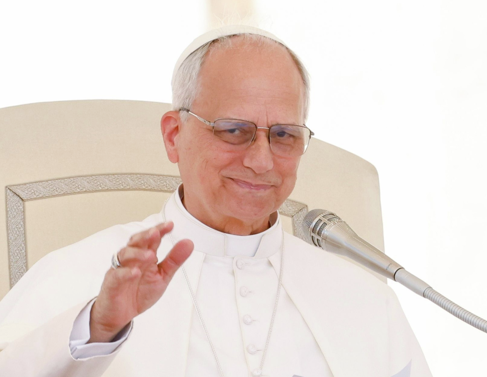 The Holy Father Invites Us to Pray and Fast for Peace (The Patrick Madrid Show)