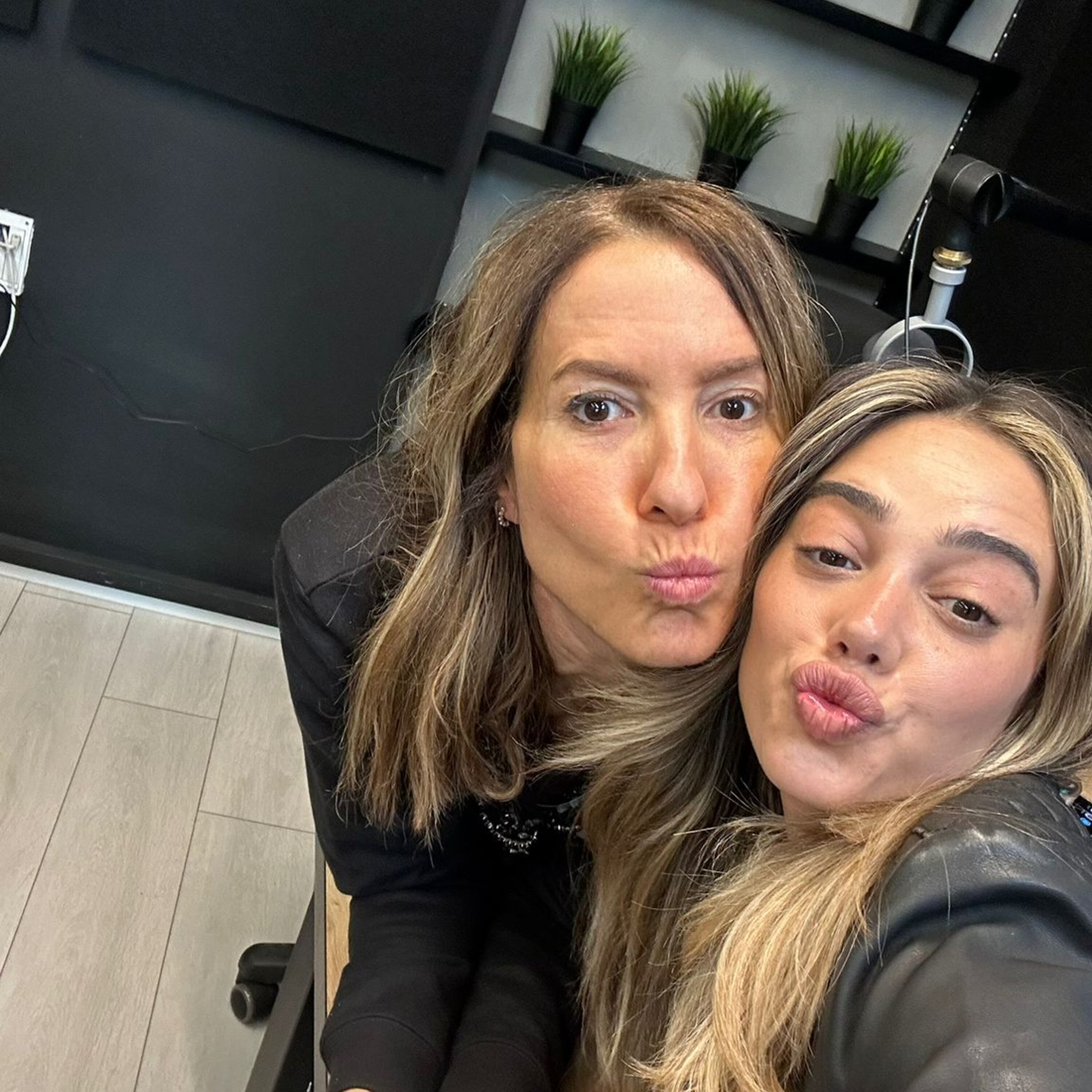 שיחת בנות עם דנית גרינברג