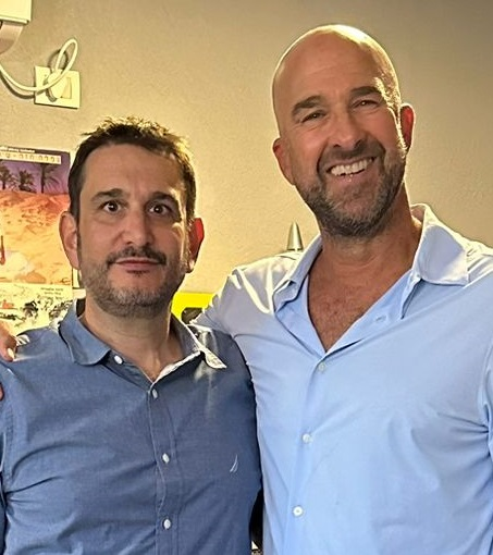 פרק 330: גיל סתיו, מנכ