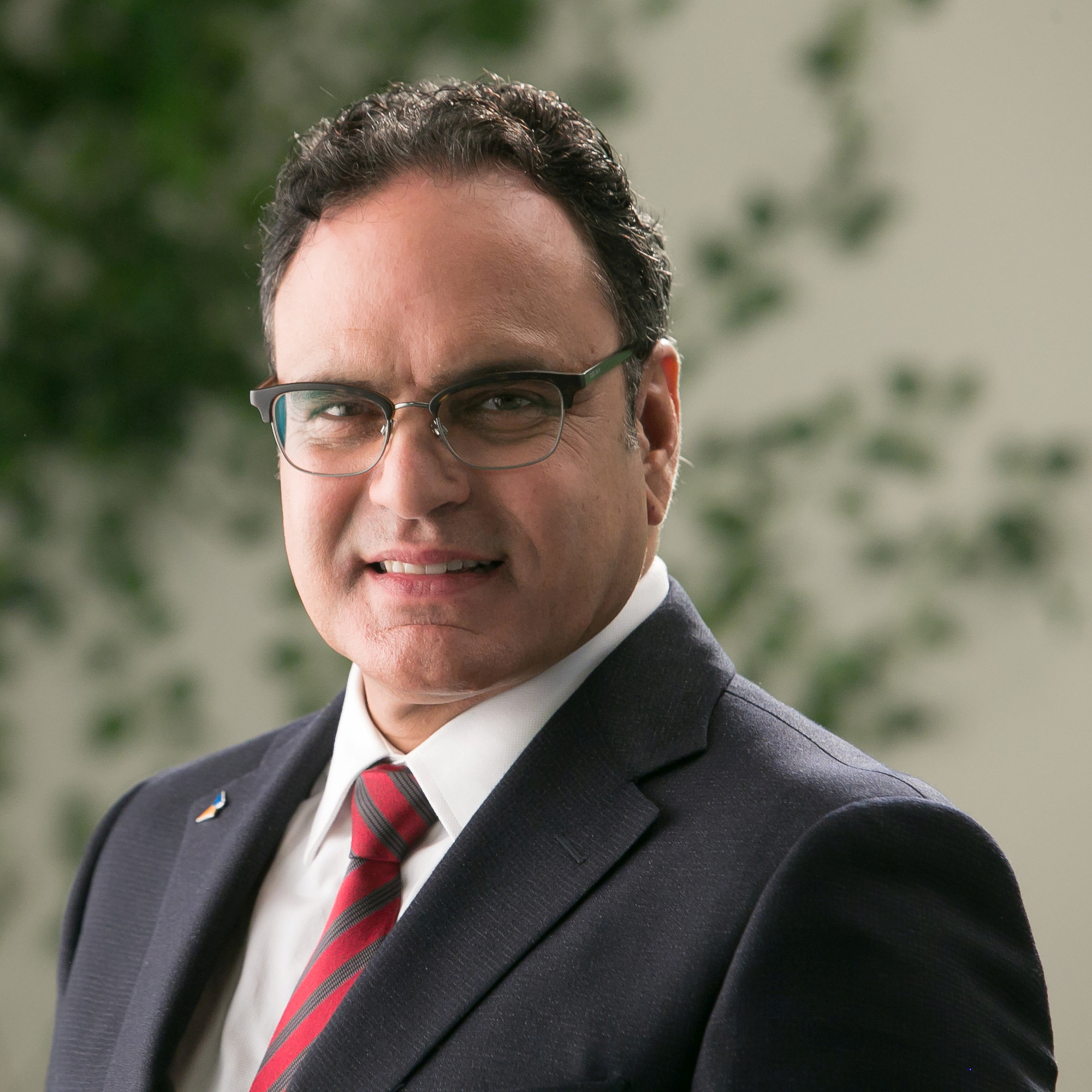 "הייתי פנצ'ר, ילד שמיני. אמא שלי תיכננה הפלה": הדי.אן.איי של צורי דבוש