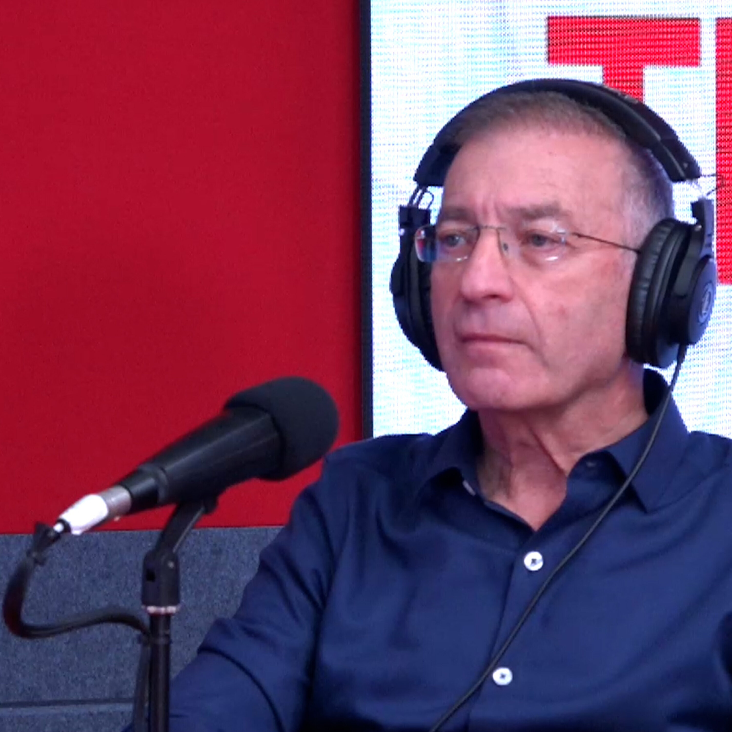 מאיר שפיגלר מנכ"ל חברת החשמל: תשתיות קריטיות בזמן מלחמה מאיר שפיגלר מנכ"ל חברת החשמל: תשתיות קריטיות בזמן מלחמה