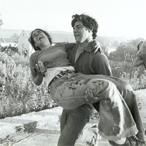 פוטו אייקון עם מיקי קרצמן ורועי כ''ץ - אייקון, דם והרטוריקה הלאומית