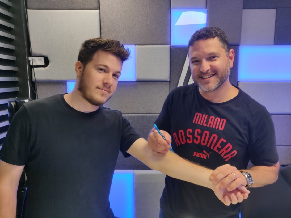 האיטלקיות חוגגות, פרט ליובה