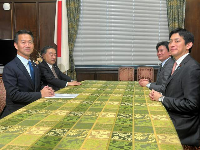 11月19日14時 政治・国際・医療のニュースまとめ