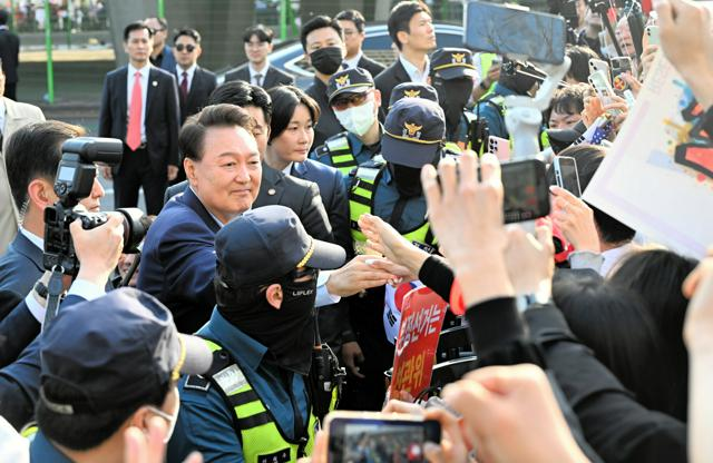 4月14日14時 政治・国際・医療のニュースまとめ