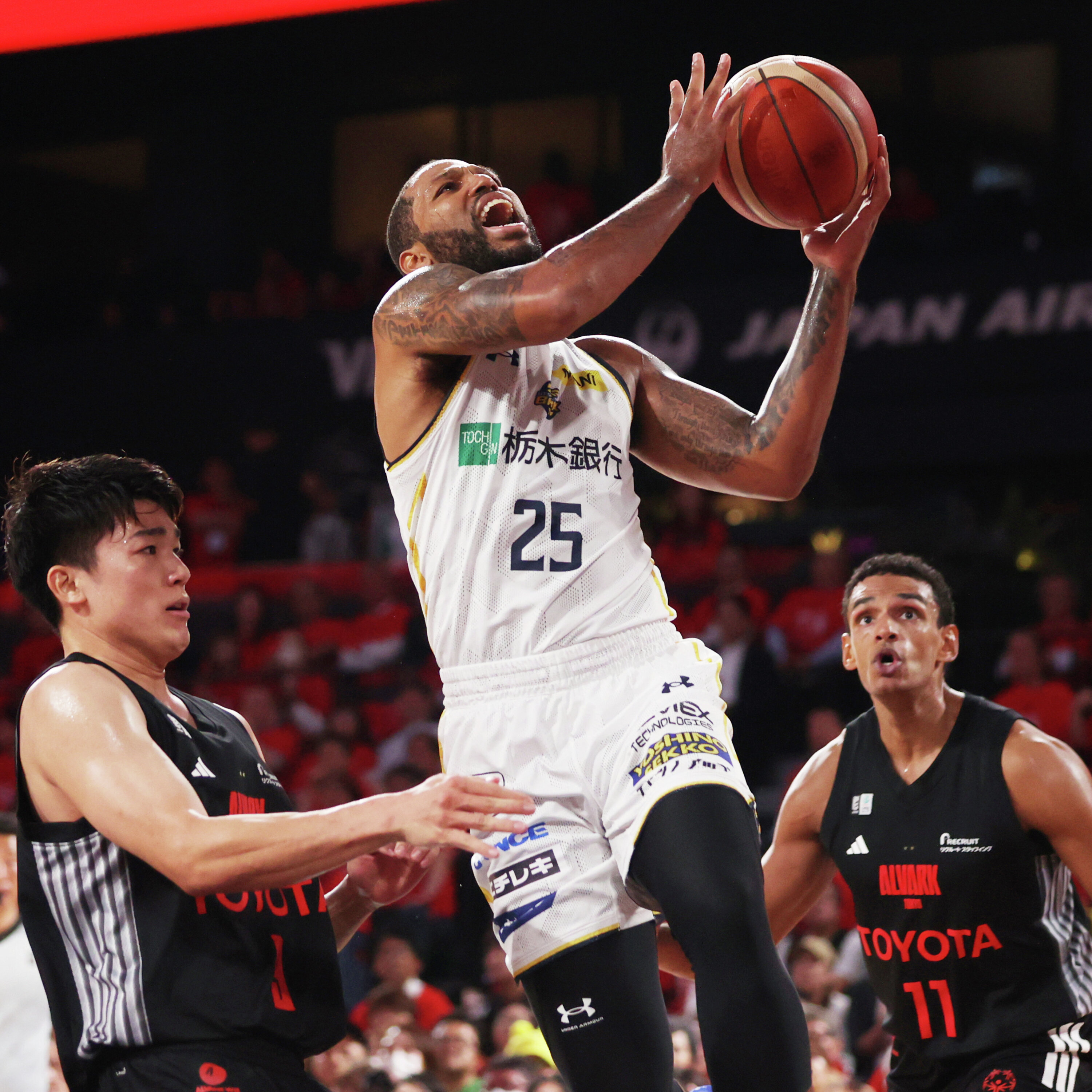 Bリーグ10季目は東西2地区制 新アリーナや注目選手、開幕から見どころ満載(バスクラ) #2034