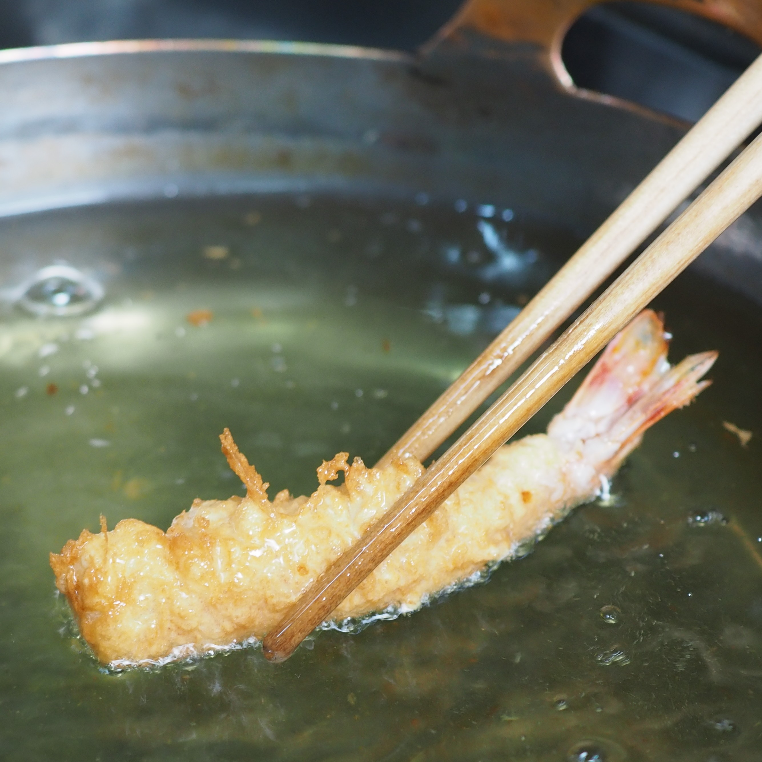 世界で愛される揚げ物料理　科学者がトリコになった油の物理（食のへぇ〜） #960