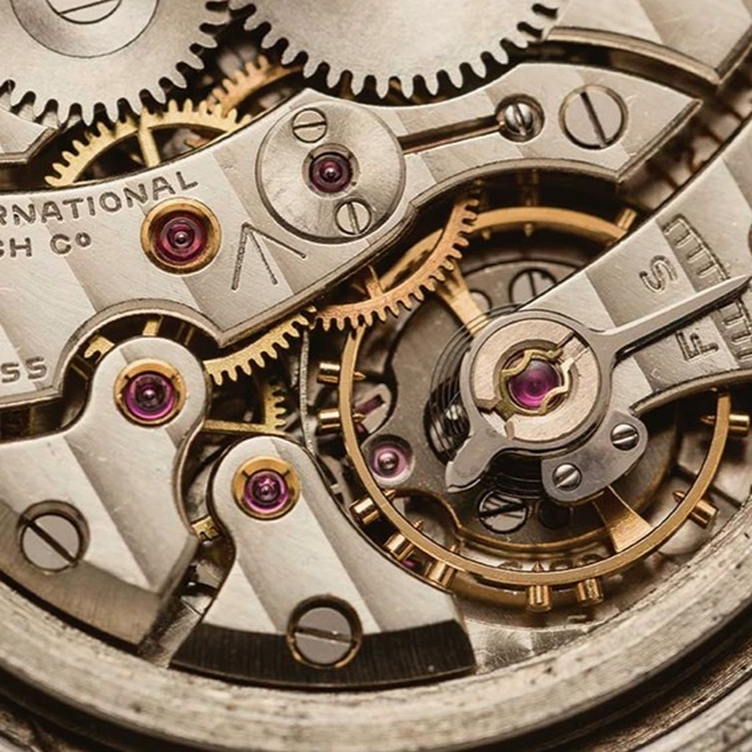 沼った記者が語る、機械式腕時計の熱狂 買うには小論文が要るってどういうこと? #2046