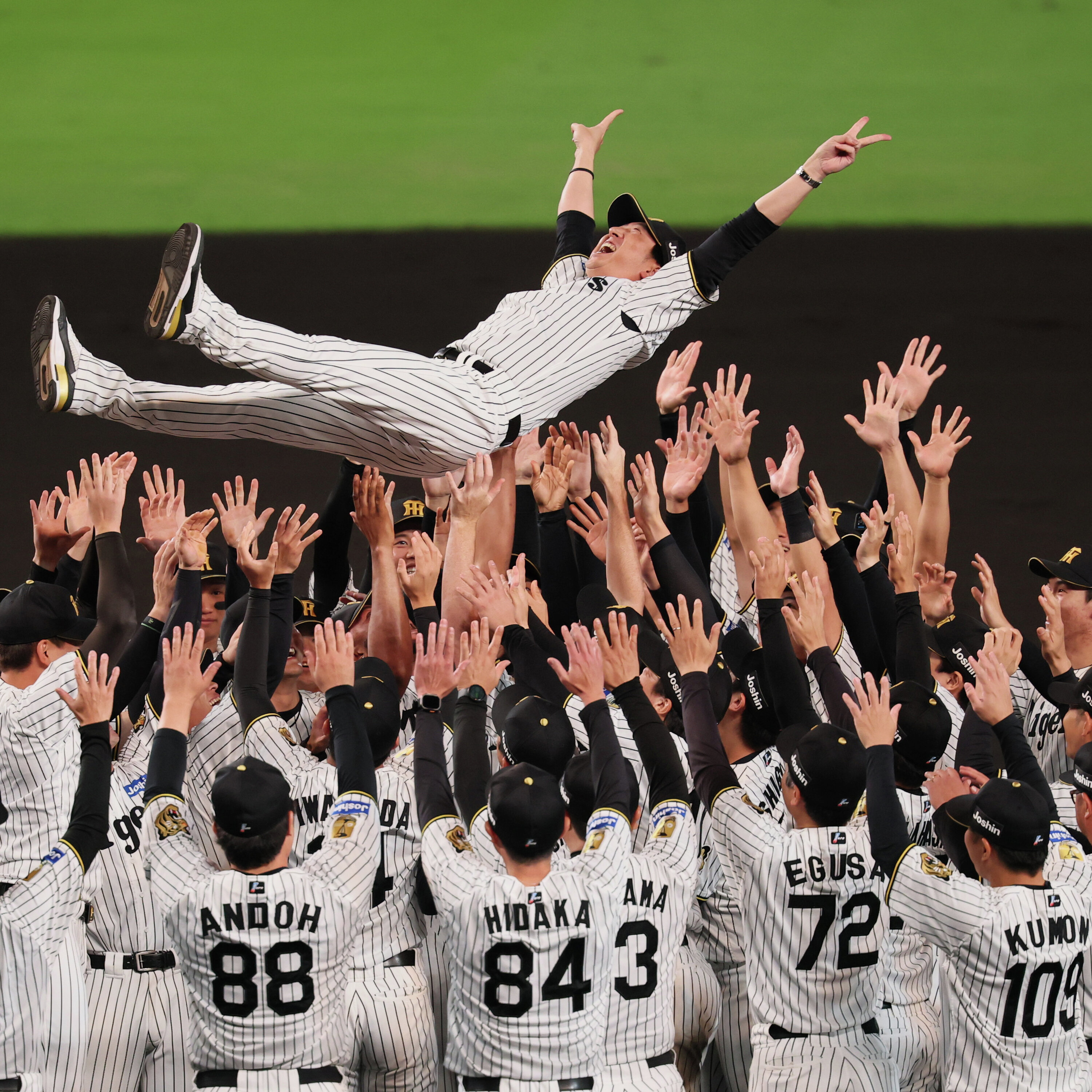 (野球 #3)阪神、苦しんだ先のリーグ連覇 勝ち続けるカギは「カバー」