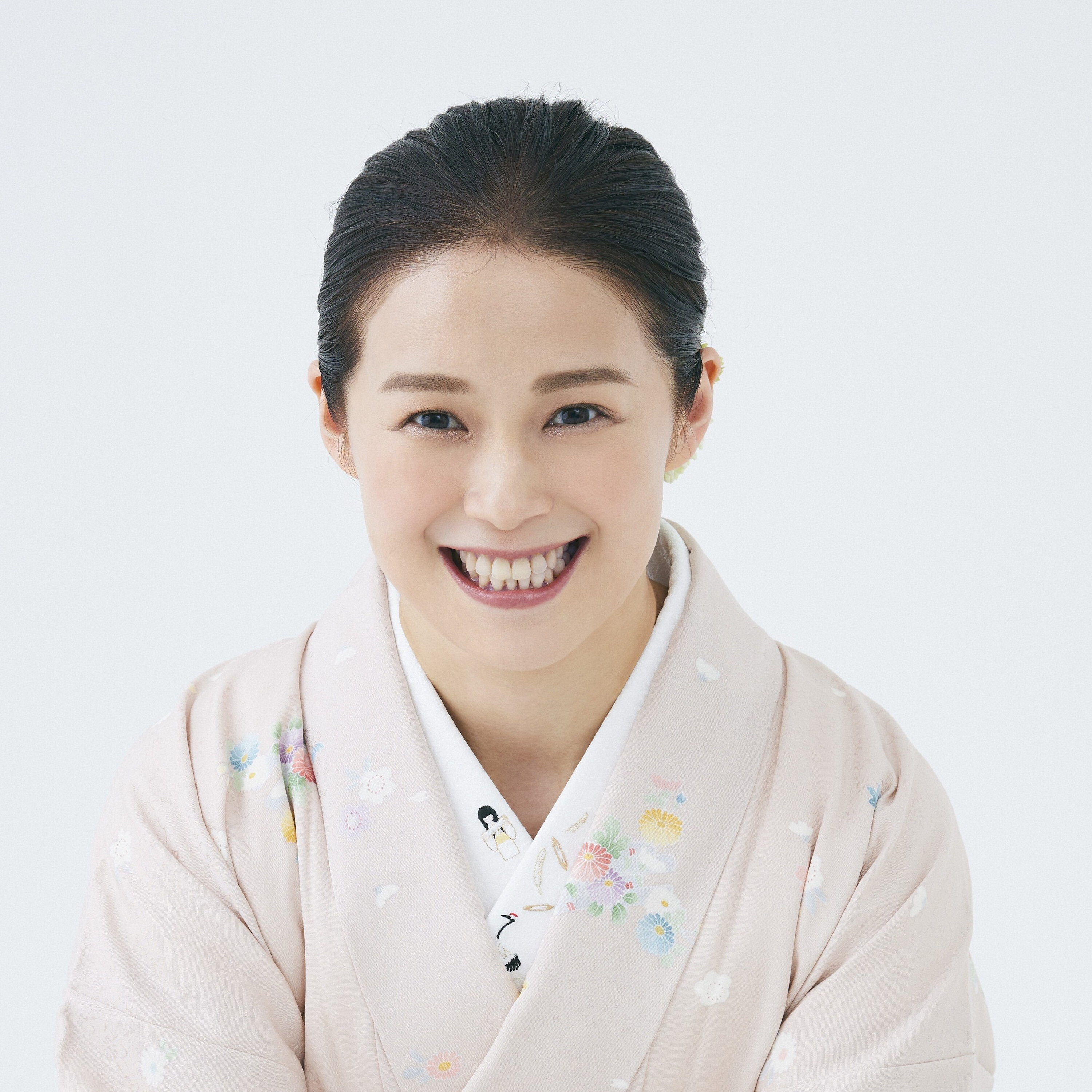 笑ってホロリ、不器用な人生に乾杯 落語家・林家つる子さんの挑戦 #2016