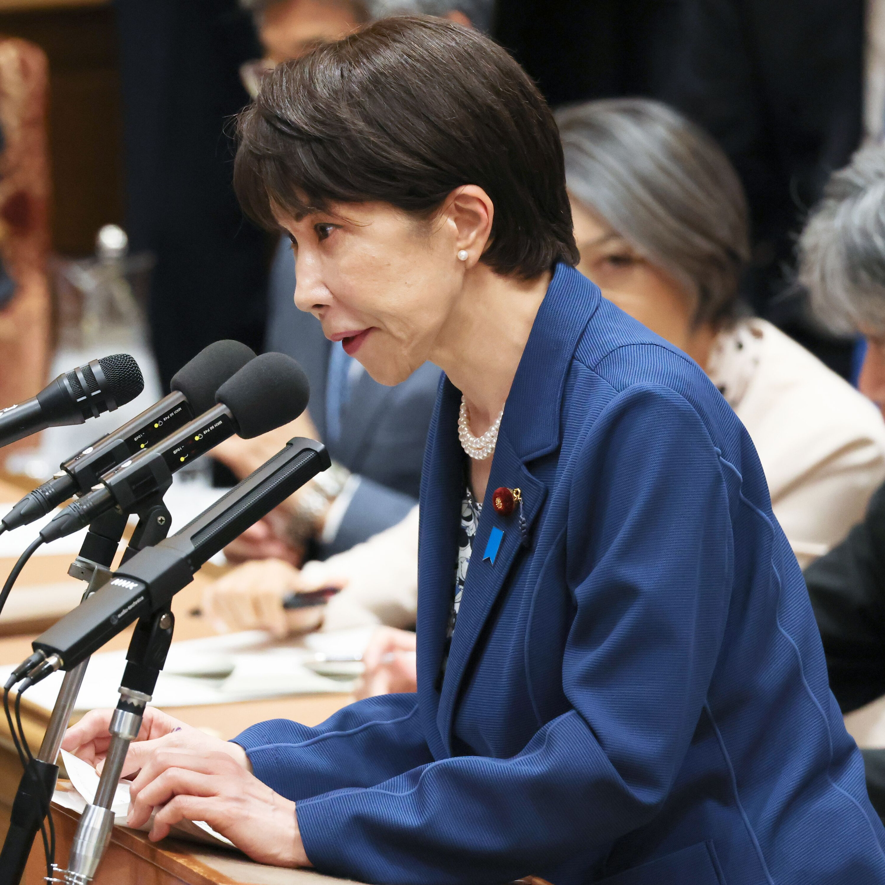 (ポリレビ)党首討論なのに答えない・ツッコまない 米政治に学ぶ野党立て直し策