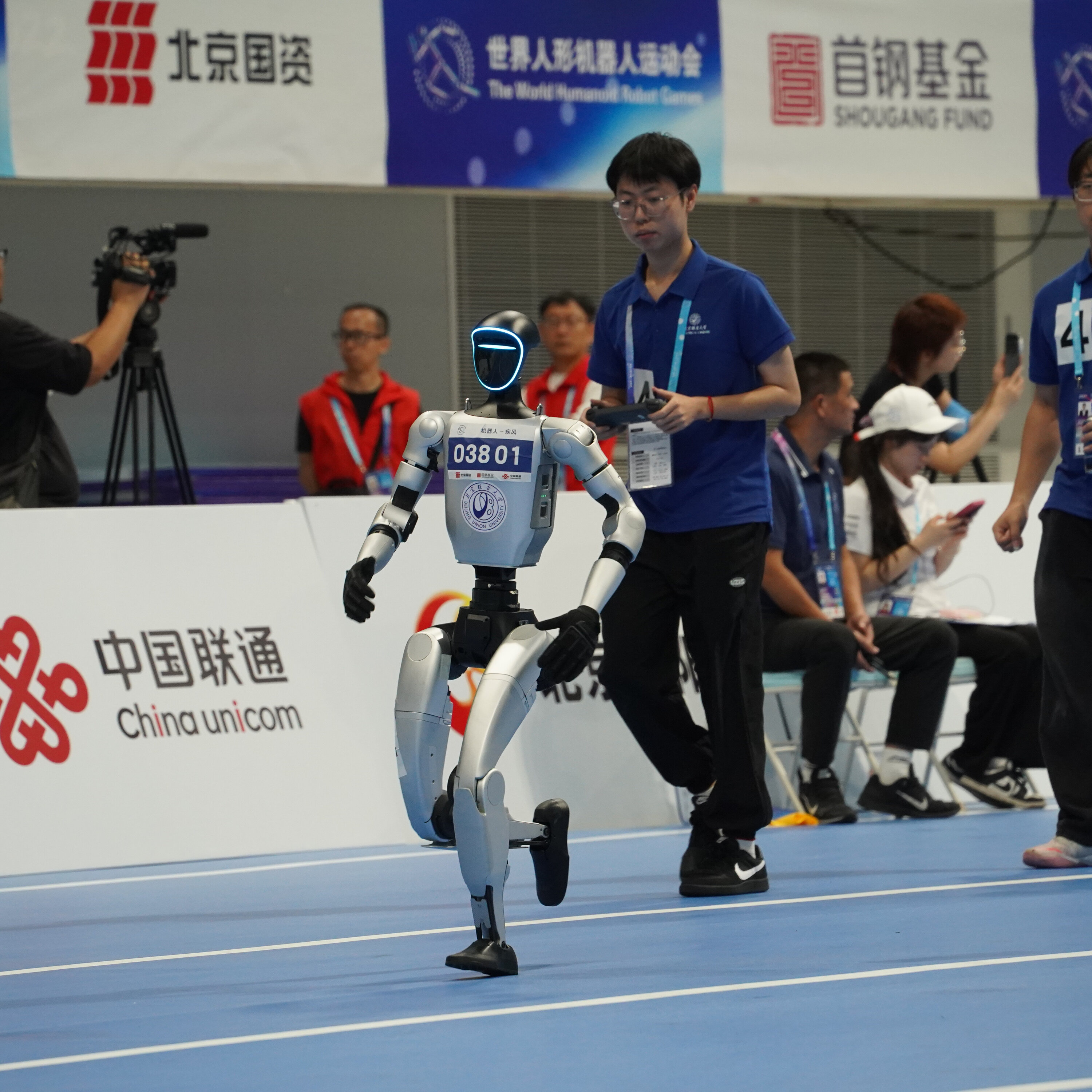 過熱する人型ロボット開発 人間との距離、どこまで縮まる? #2037