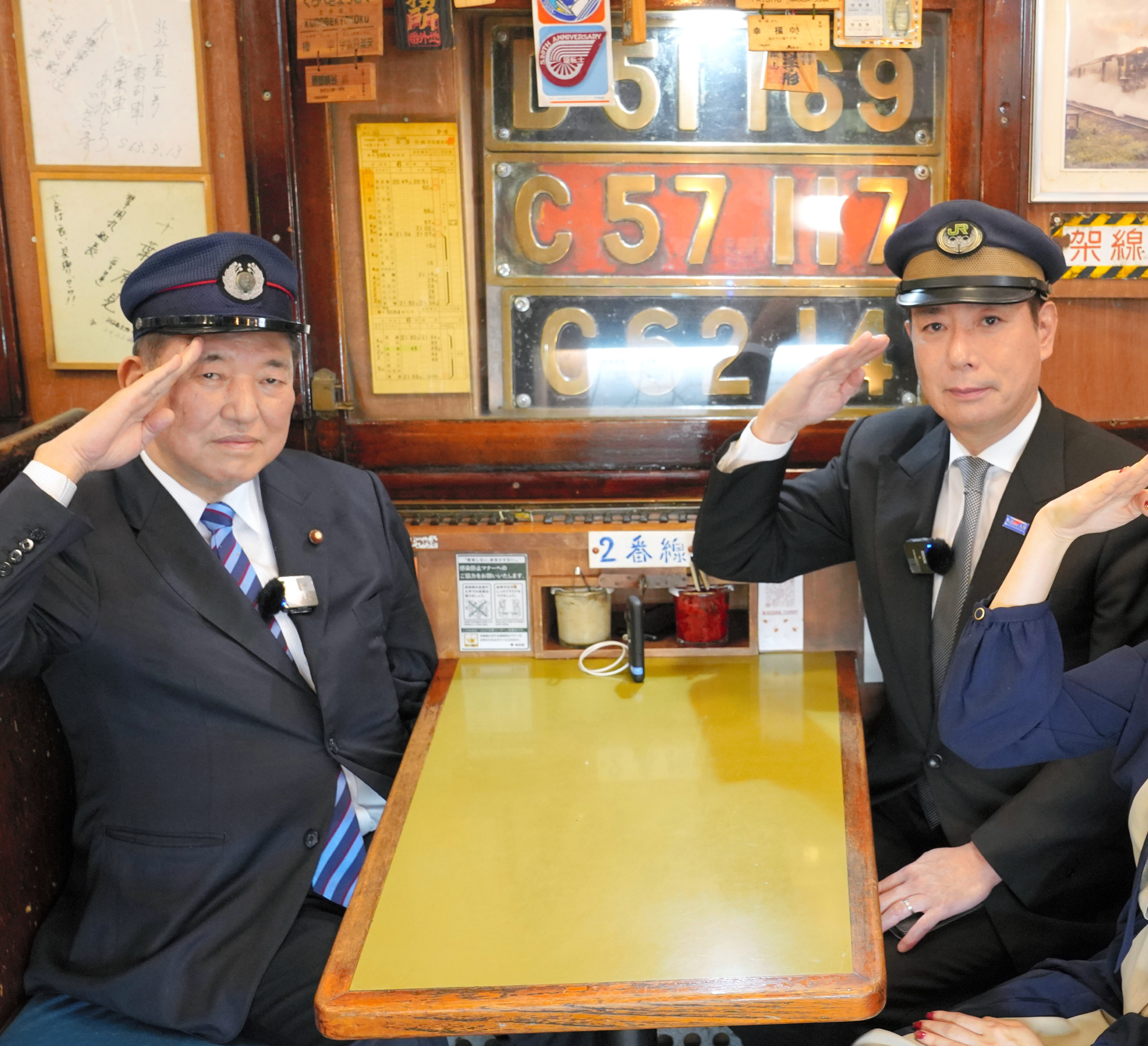 高校授業料無償化、テツの縁が結ぶか　維新に前原氏が受け入れられた背景 #1782