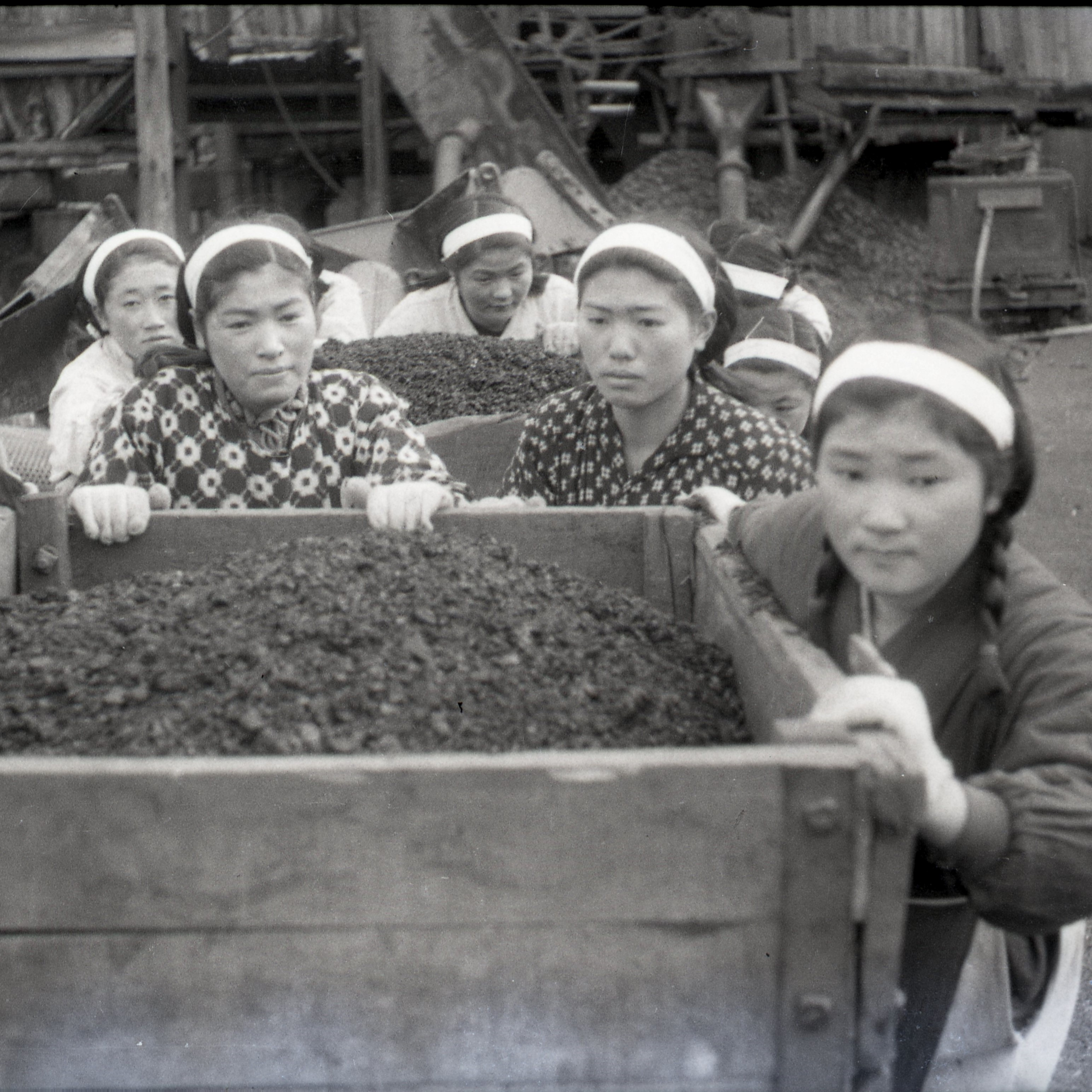 軍需工場の仕事にやりがいも　ノートに残る生々しい証言　声・語りつぐ戦争③ #442