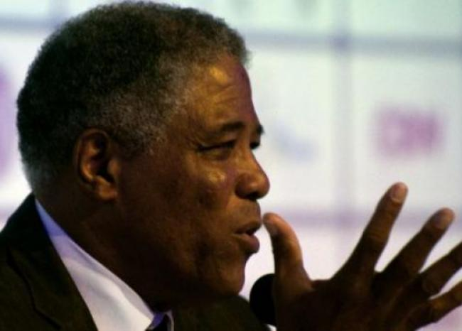 Pensamos estar fuera de lugar si hacemos algo distinto al modelo europeo: Maturana