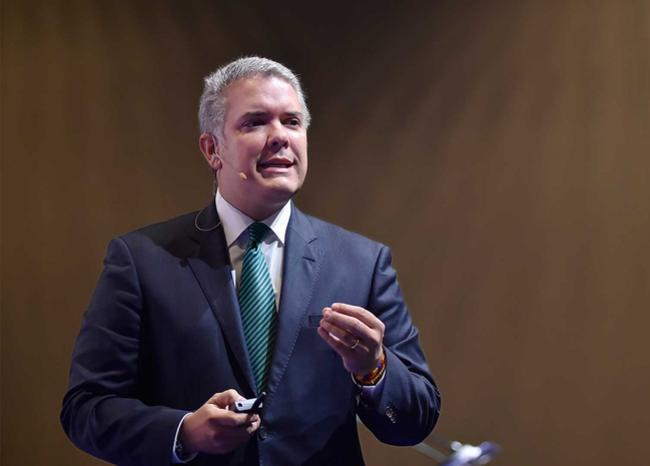 Duque confirmó que Colombia quiere hacer el Mundial 2030 con Perú y Ecuador