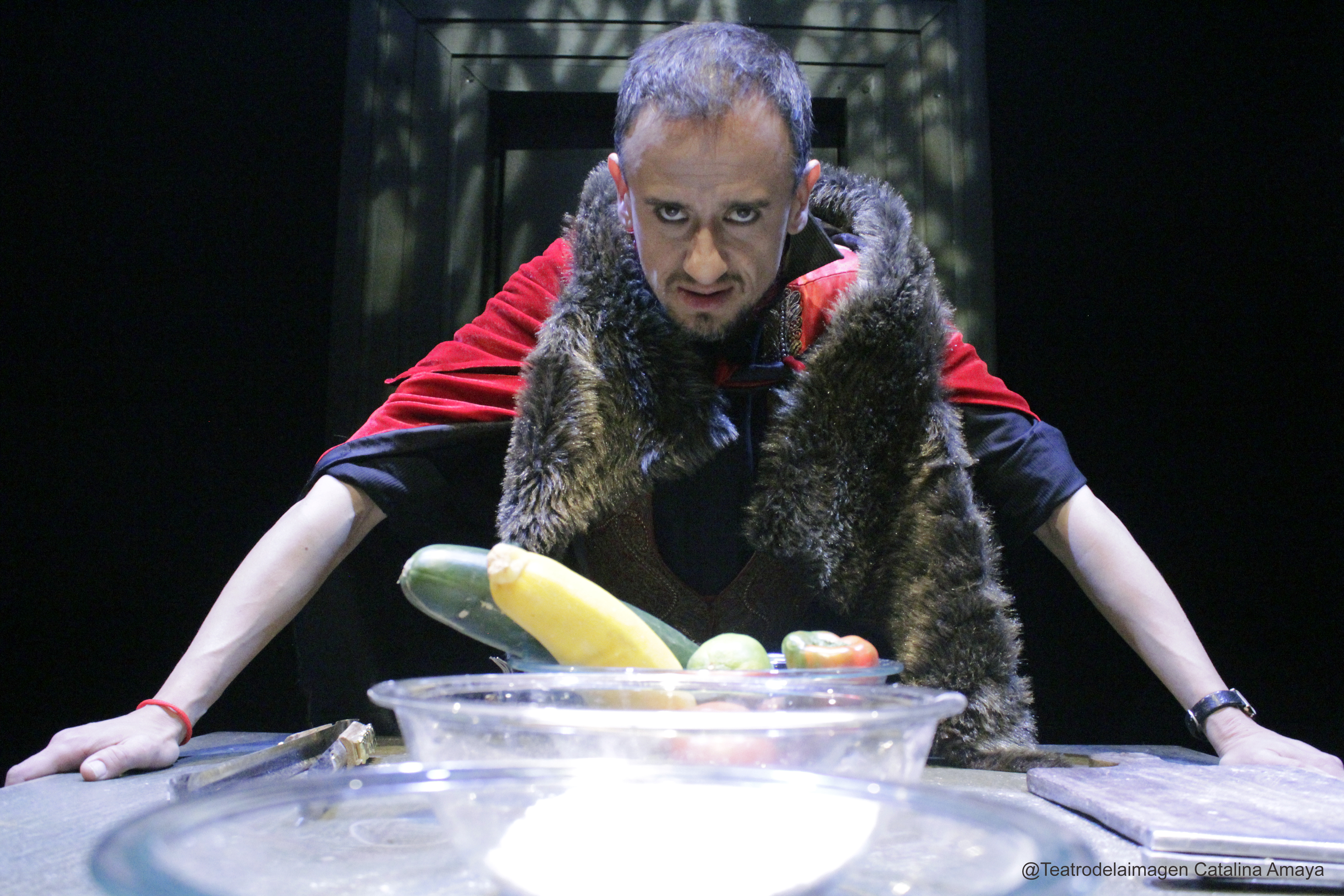 Imagen de apoyo de  El teatro es donde soñamos juntos [Bernardo García y la obra ‘Mosca’]