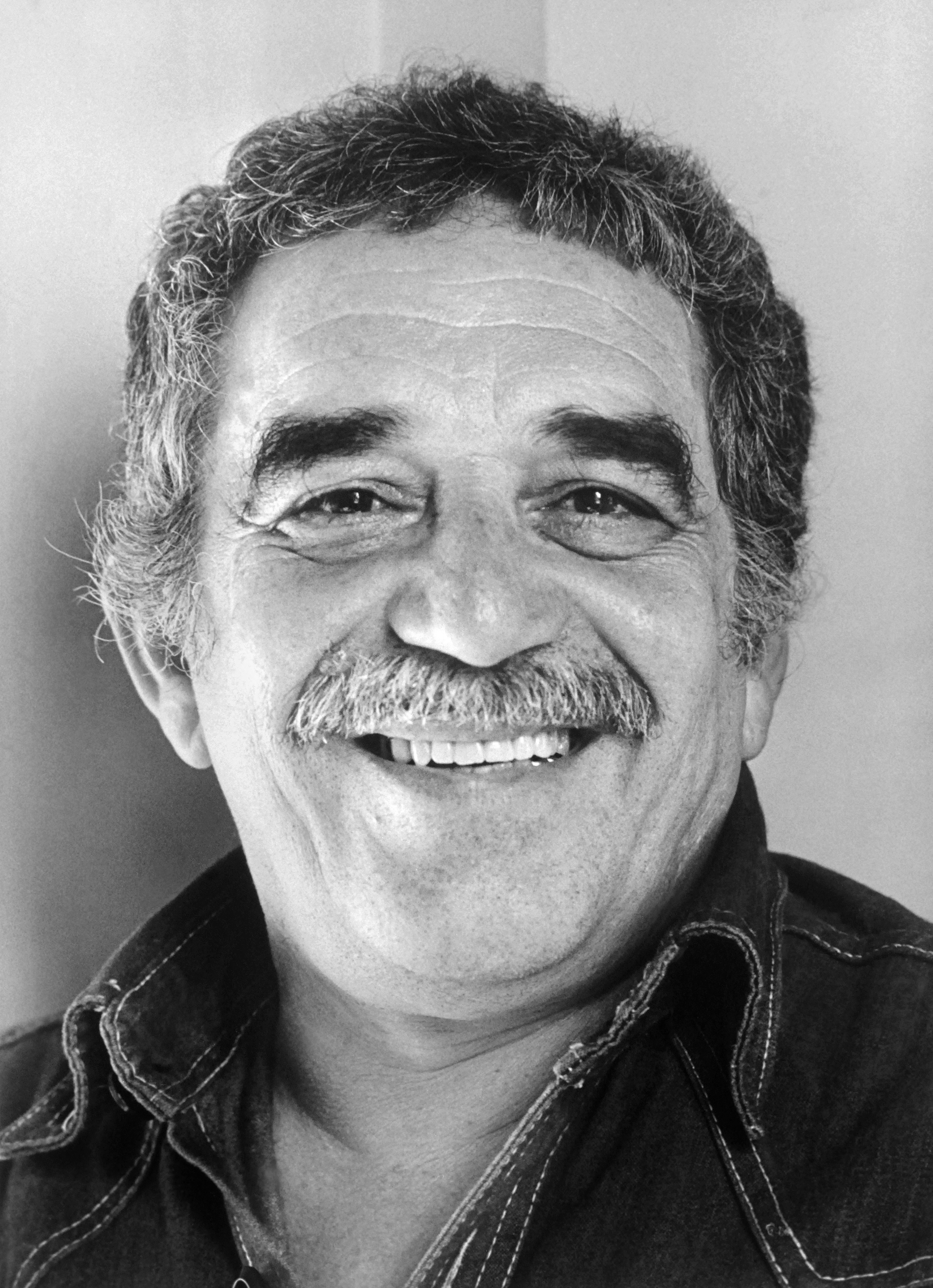 Gabriel García Márquez lee "El coronel no tiene quien le escriba"