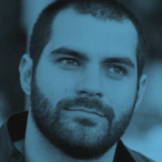 עמיחי חסון | "השפה העברית היא פצצה מתקתקת של מיסטיקה"