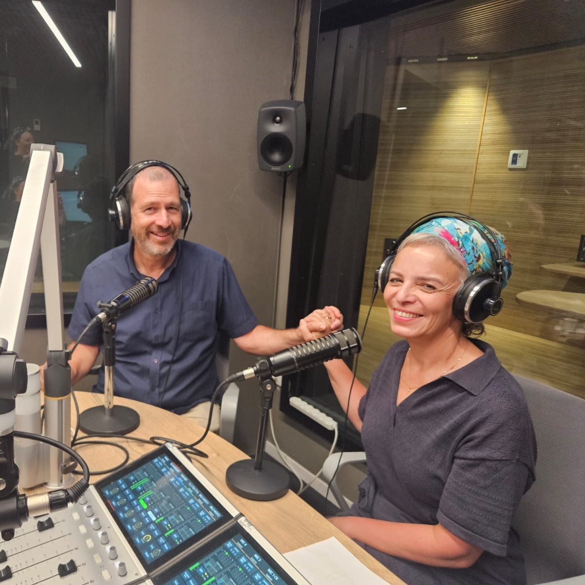 הפעם בשניים - תשעת הימים עם הזוג אמוץ ושרה שפירא