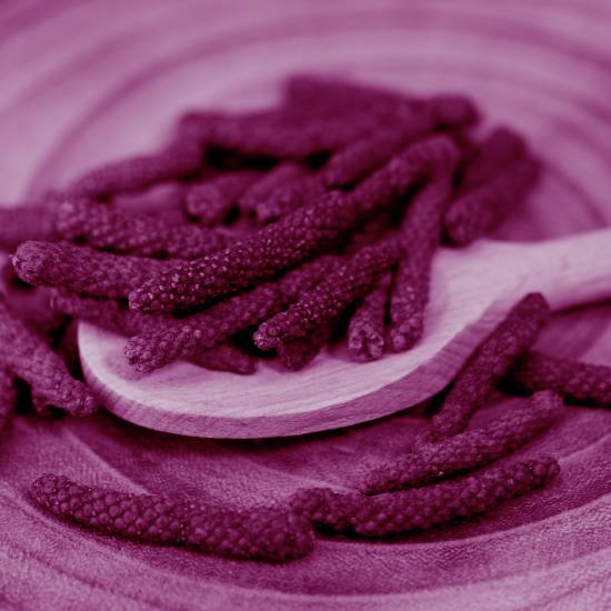 אני אישה קטנה מאוד ושמי פלפלת, יש לי כפית קסמים קטנה