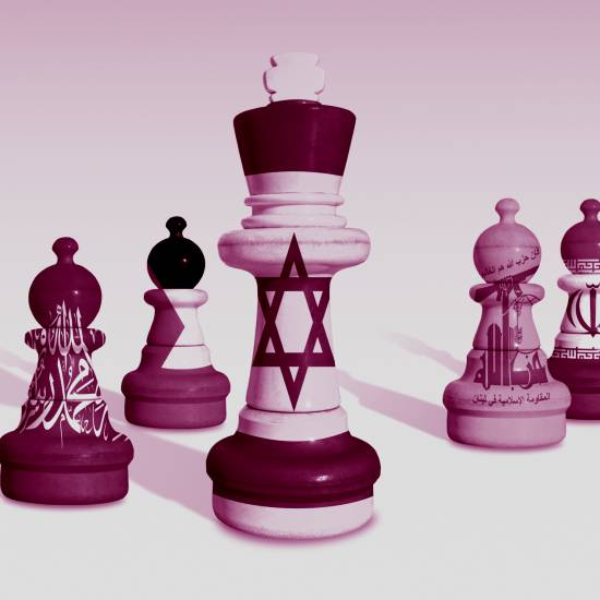 חַיָּל שָׁחֹר מַכֶּה חַיָּל לָבָן