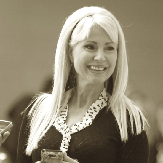 שחורדיניות: סיפורן של נשים בפריפריה - פרק 1