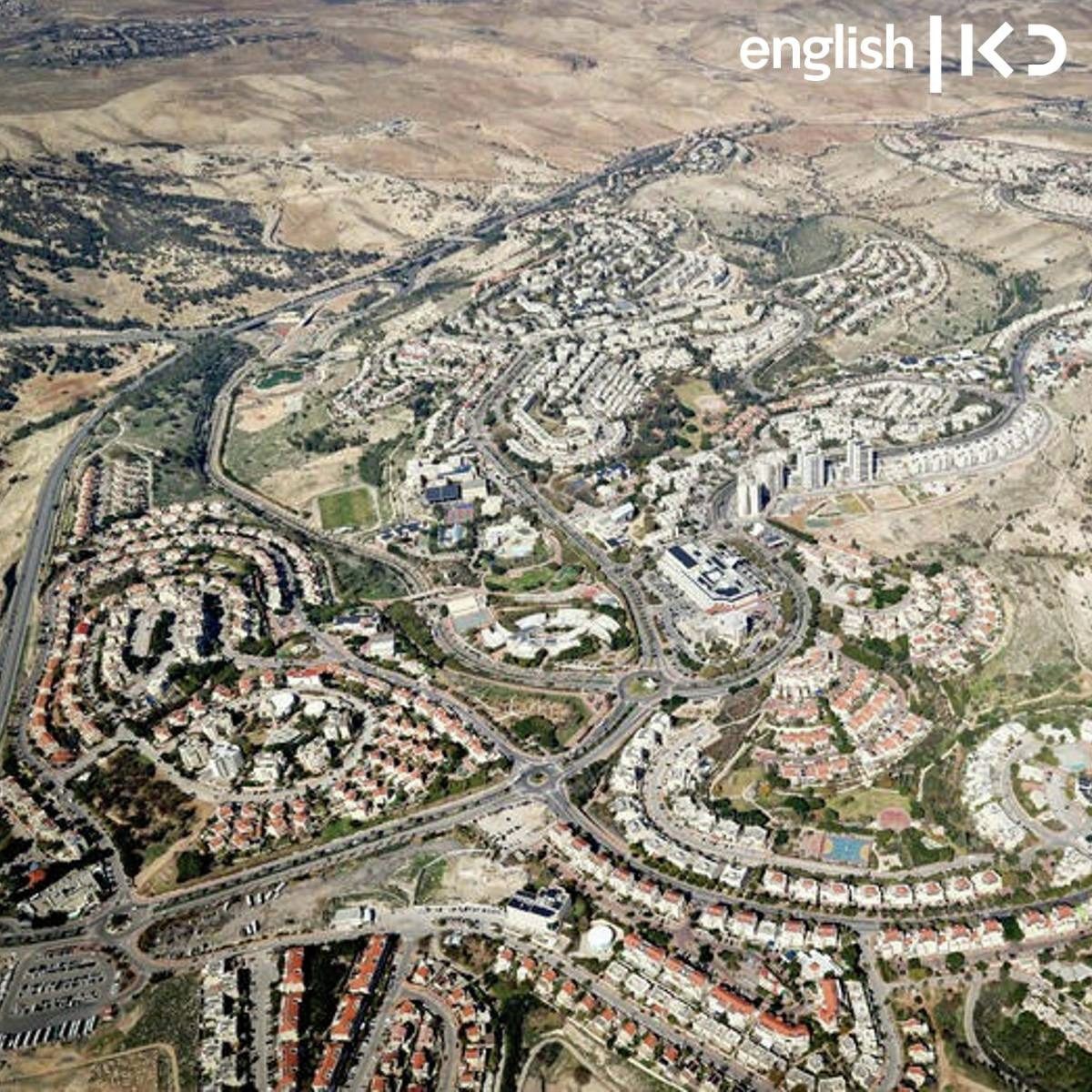 Maaleh Adumim praises new road strengthening link with Jerusalem episode artwork