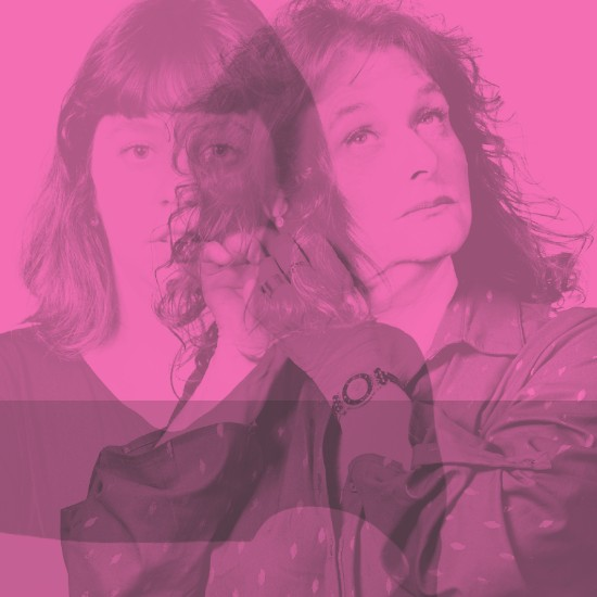 סוסון ים שכב בתוך מזל