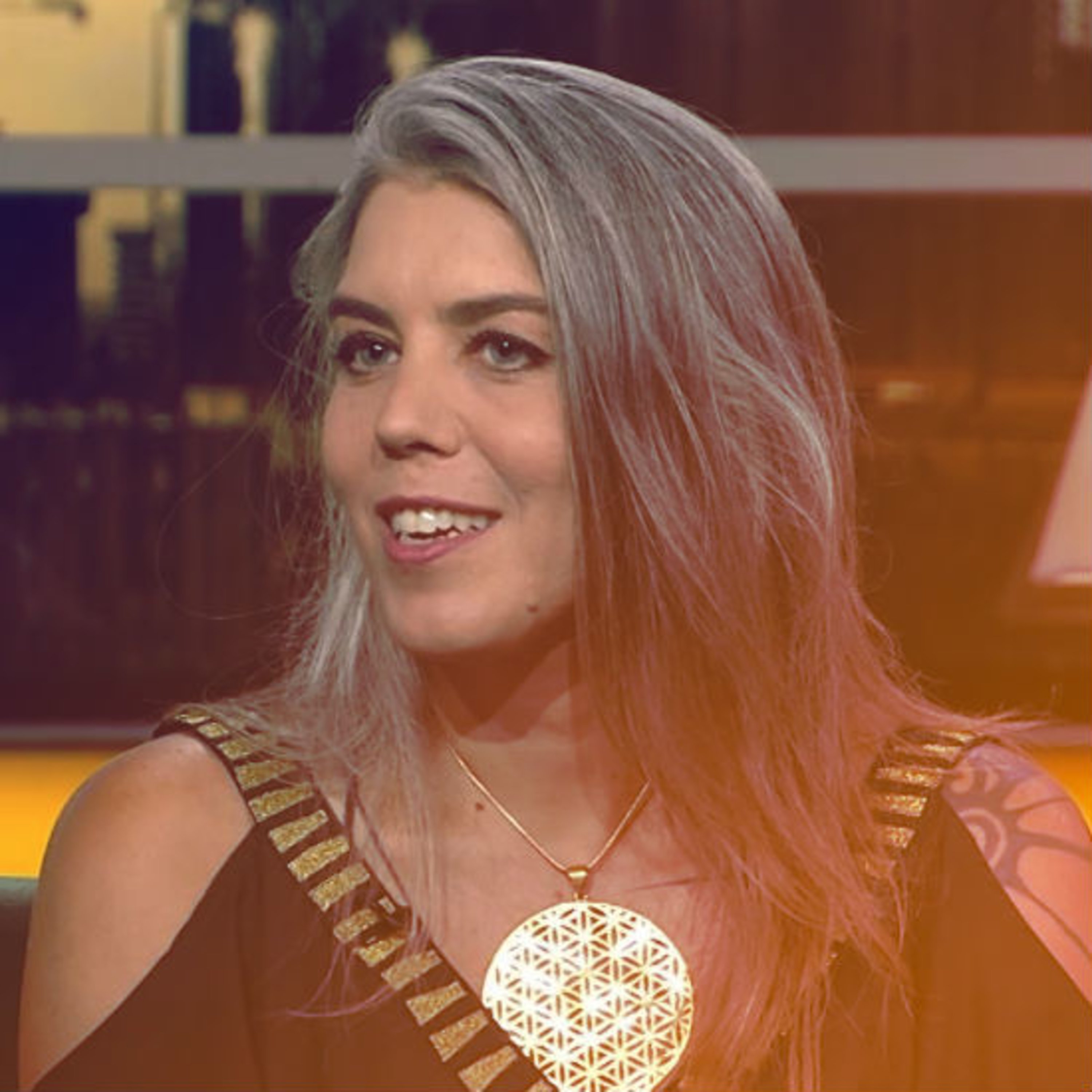 פרשת לך לך | עם יעל דקלבאום בין השמשות Bein Hashmashot פרשת לך לך | עם יעל דקלבאום
