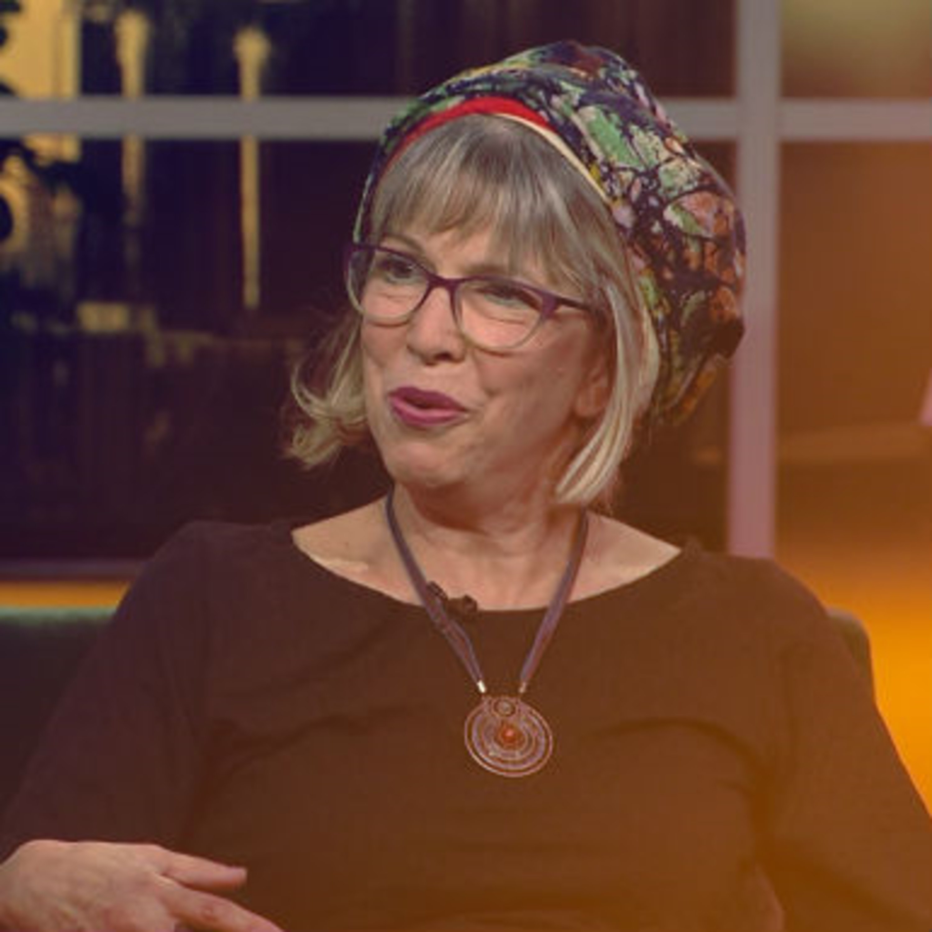 פרשת צו | עם יעל מאלי בין השמשות Bein Hashmashot פרשת צו | עם יעל מאלי