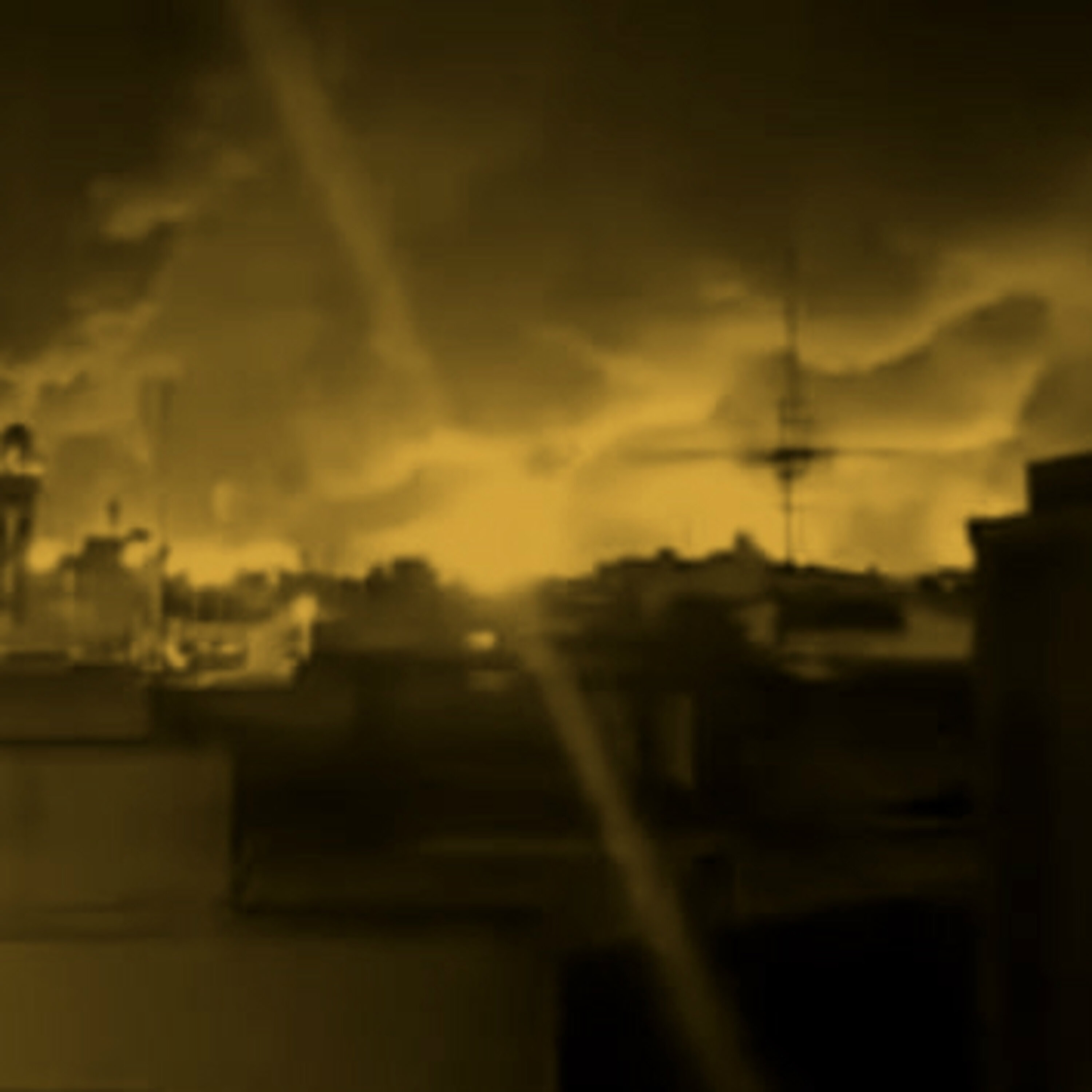 ענני זהב שחור השעה הבינלאומית – כאן עולמי International Hour ענני זהב שחור