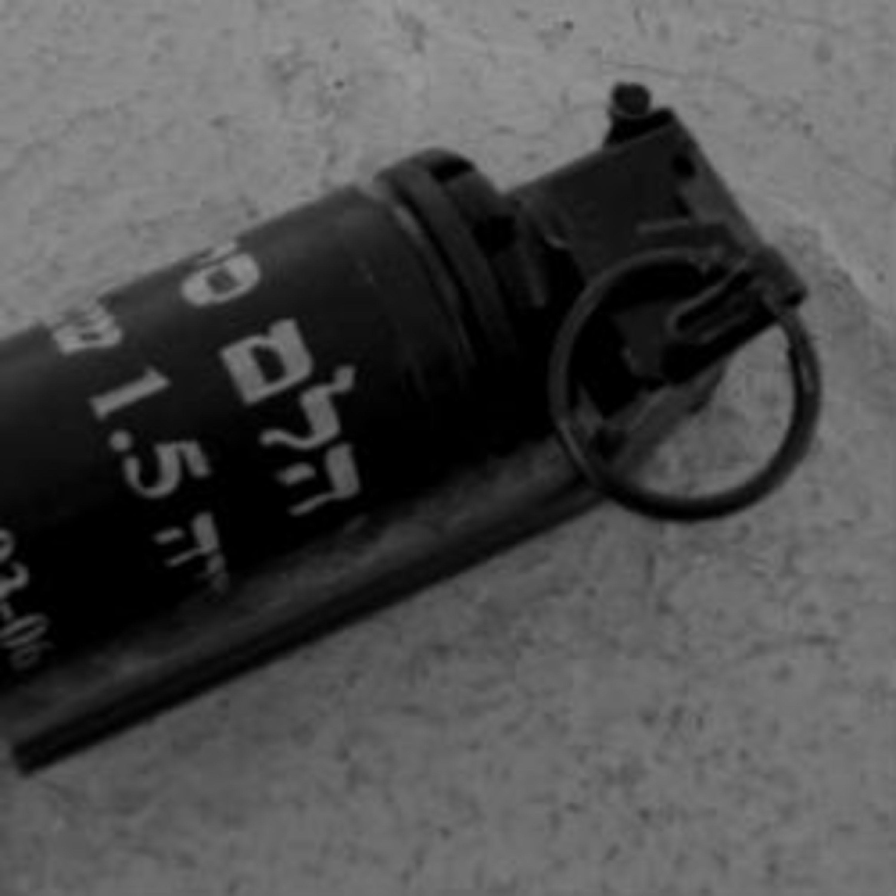 רימון הלם על בית ראש עיריית גבעת שמואל רימון הלם על בית ראש עיריית גבעת שמואל