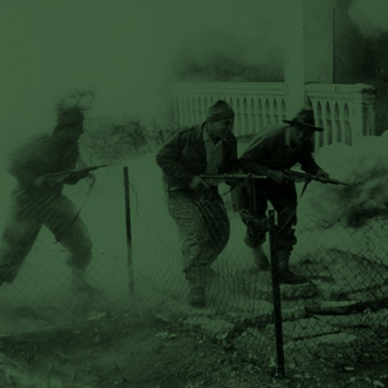 אחרונים על הרכס